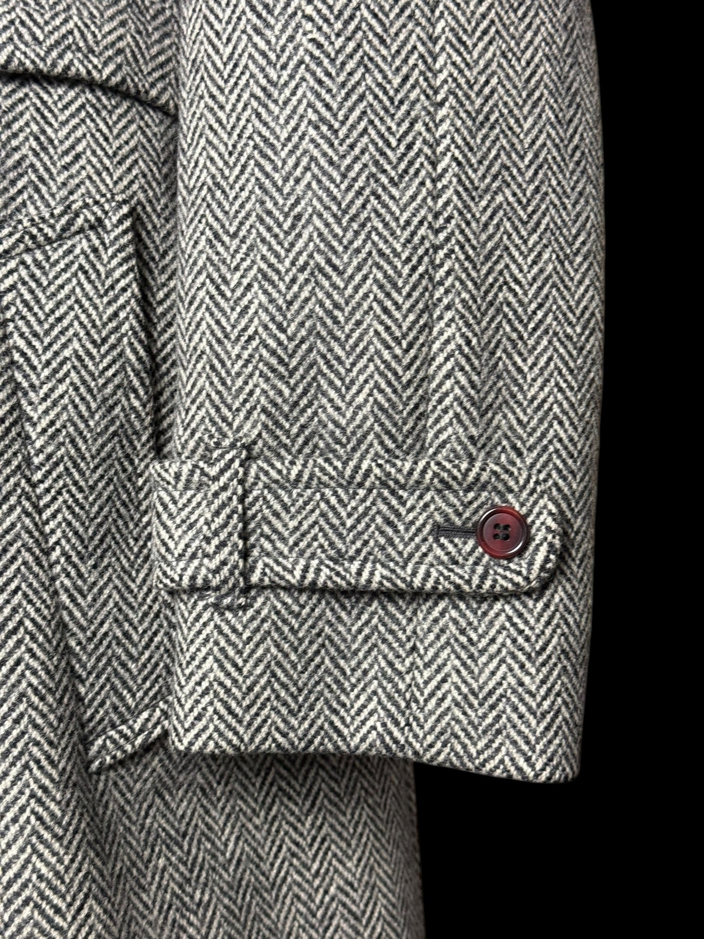VTG Men’s Herringbone Raglan Overcoat Belted 46R