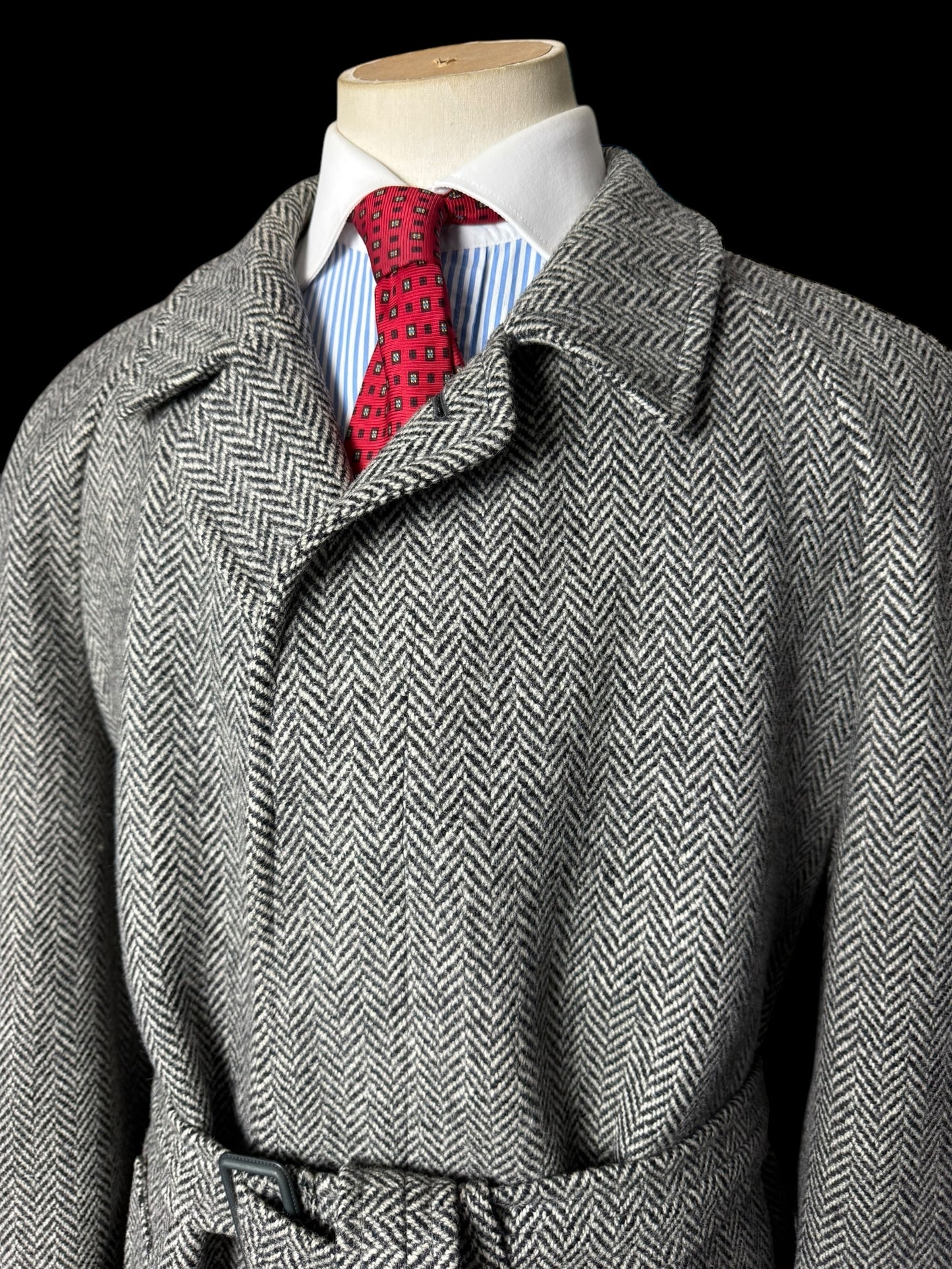 VTG Men’s Herringbone Raglan Overcoat Belted 46R