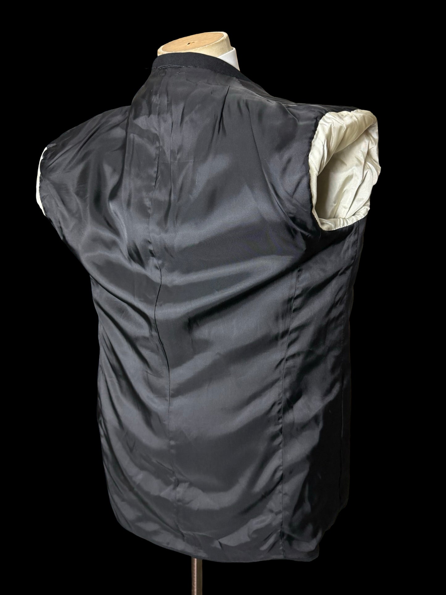 Vintage 1950’s Bespoke Harrods Double Breasted Dinner Jacket 42L
