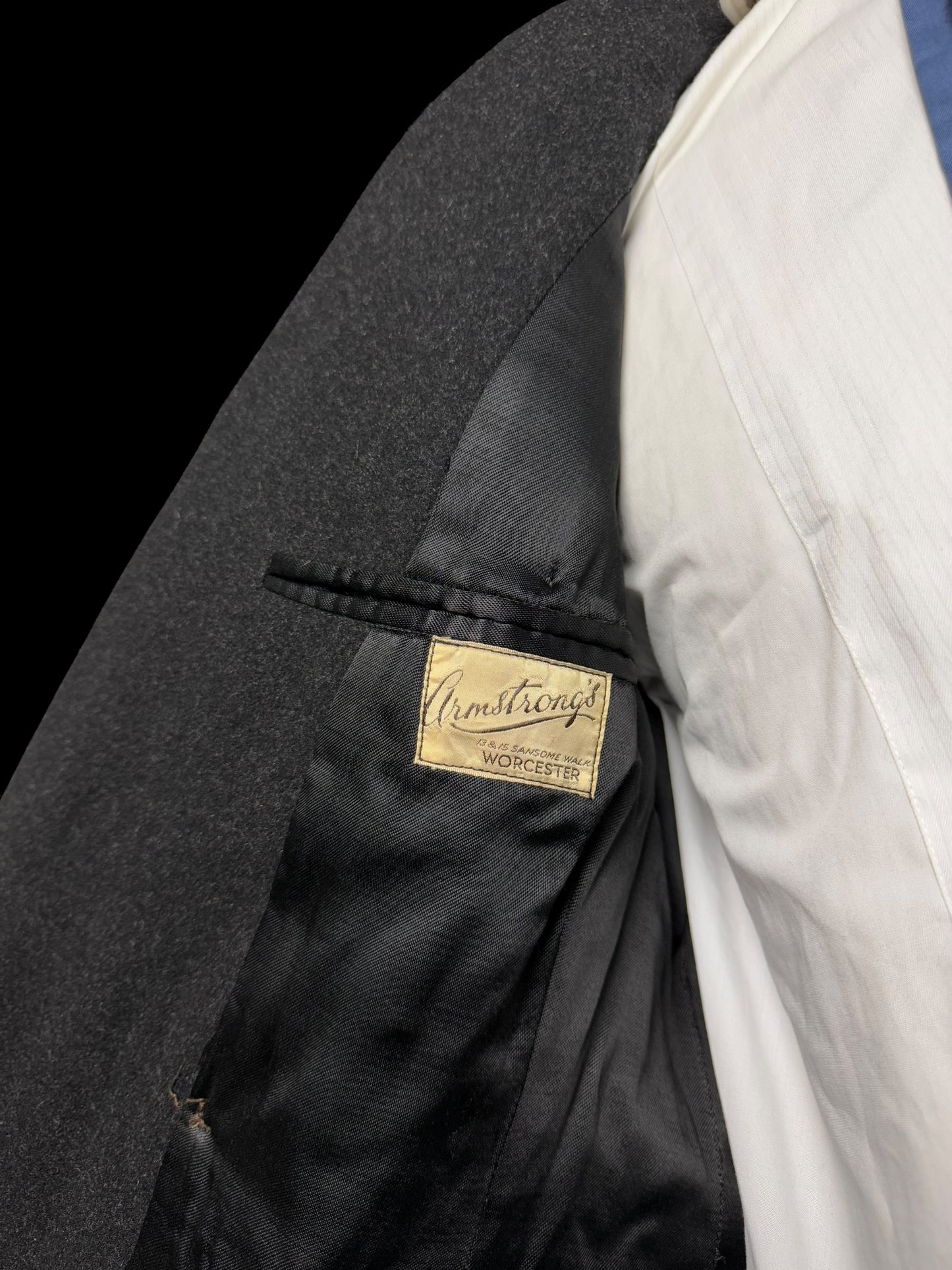VTG Men’s Bespoke Double Breasted Overcoat 39/40” Grey