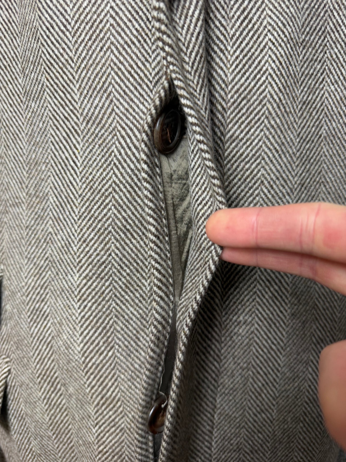 Richard James Savile Row Herringbone Overcoat 44R Wool Cashmere Beige Brown