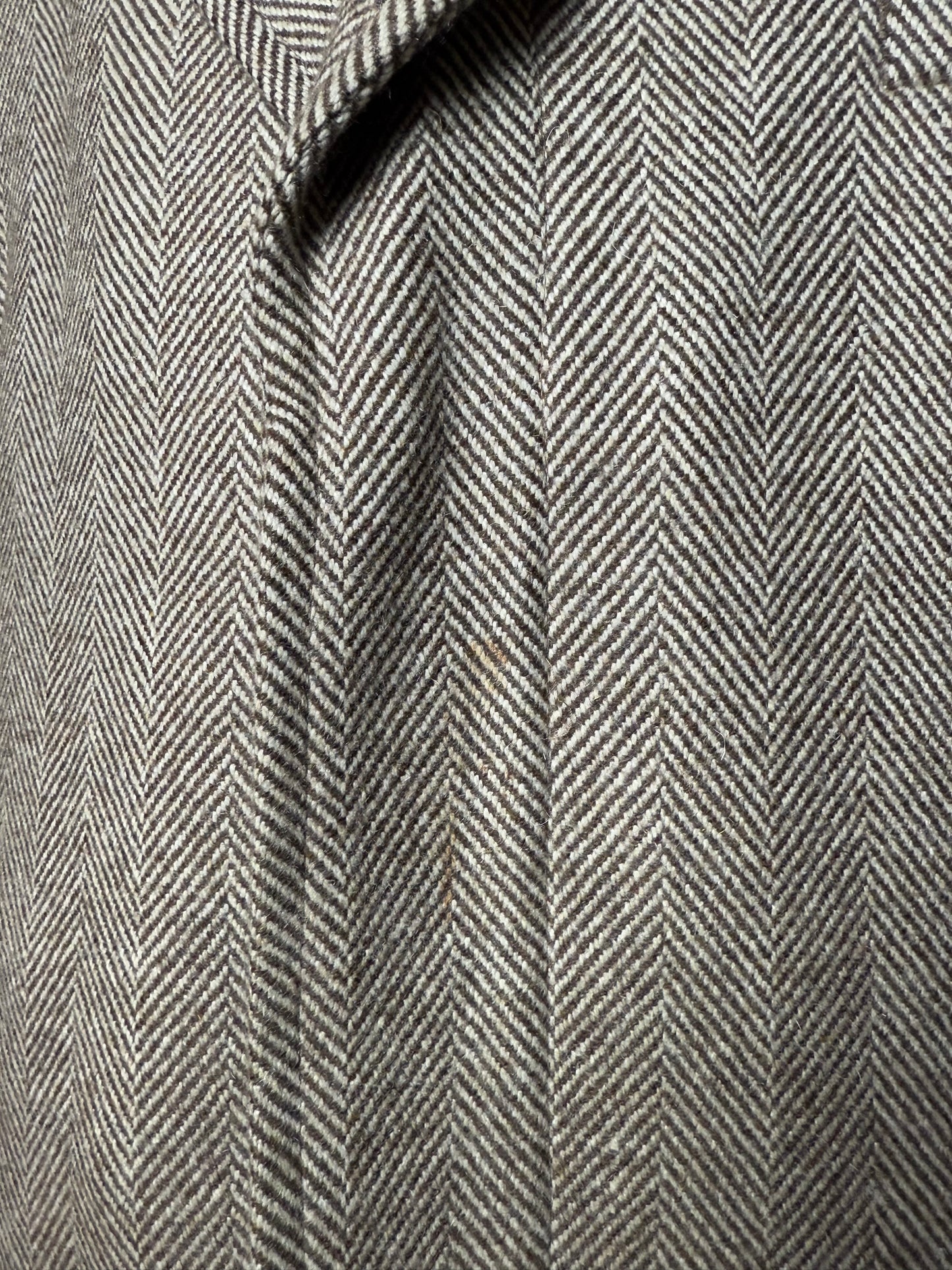 Richard James Savile Row Herringbone Overcoat 44R Wool Cashmere Beige Brown