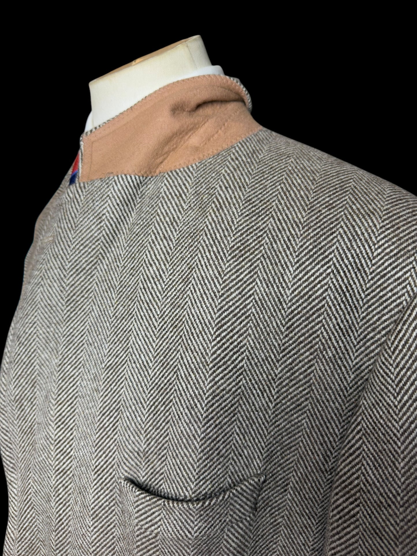 Richard James Savile Row Herringbone Overcoat 44R Wool Cashmere Beige Brown