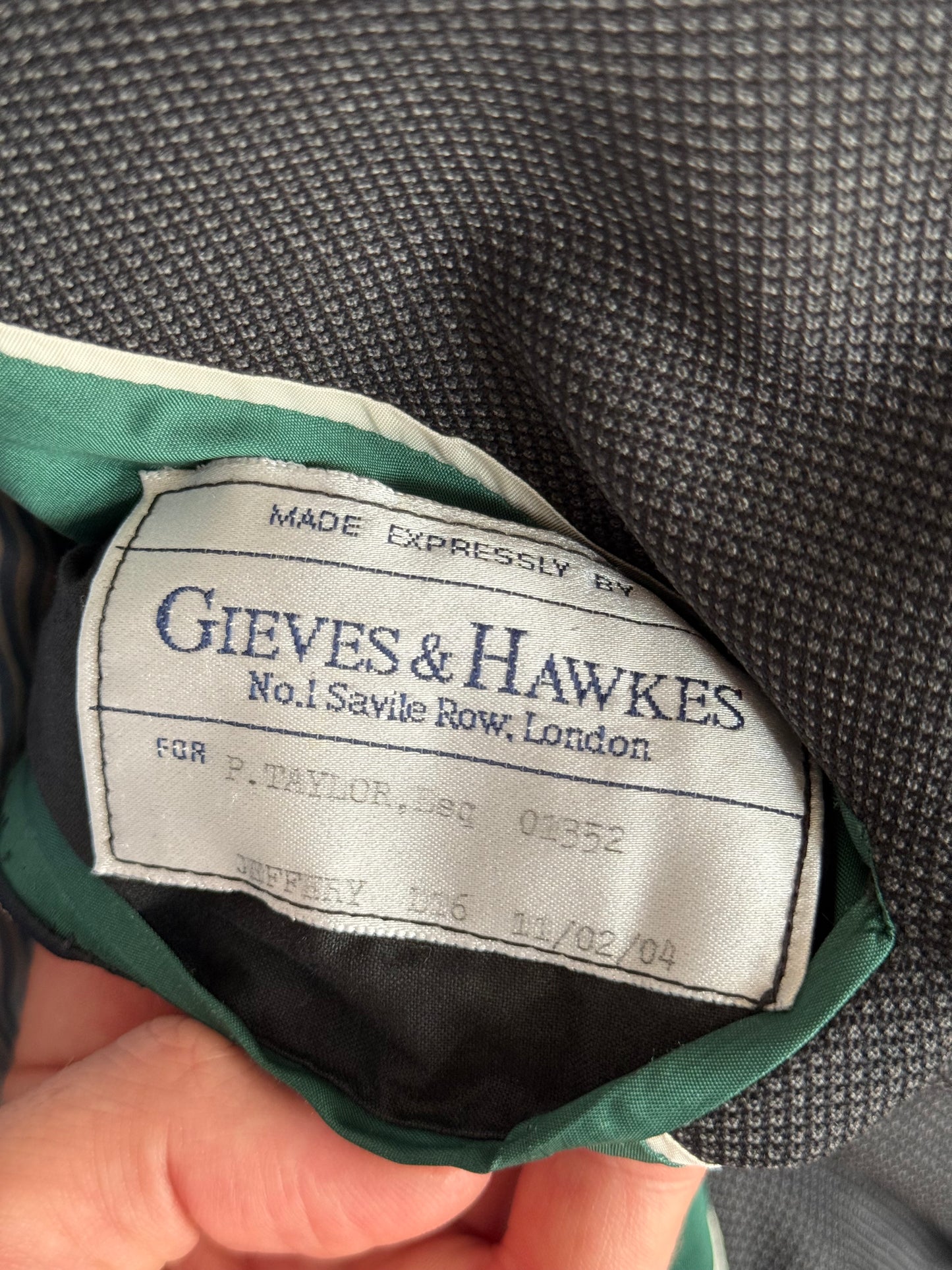 Gieves & Hawkes Bespoke Double Breasted Grey Suit 43R / W36R