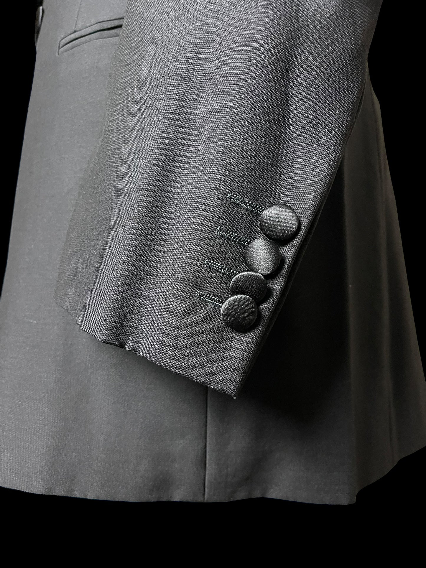 Gieves & Hawkes Double Breaster Dinner Suit 42L / W36R
