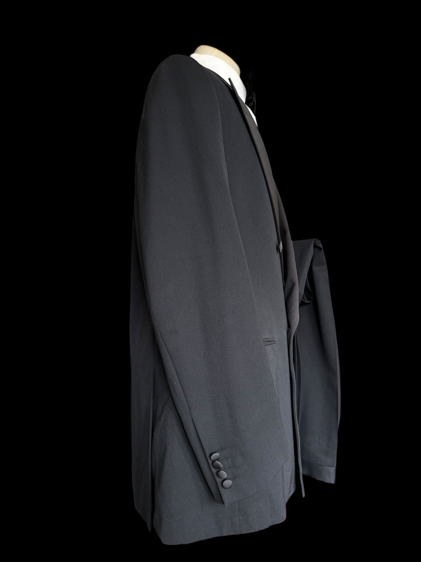 Turnbull & Asser Double Breasted Tuxedo Dinner Suit 46L / W40” Savile Row 1980’s
