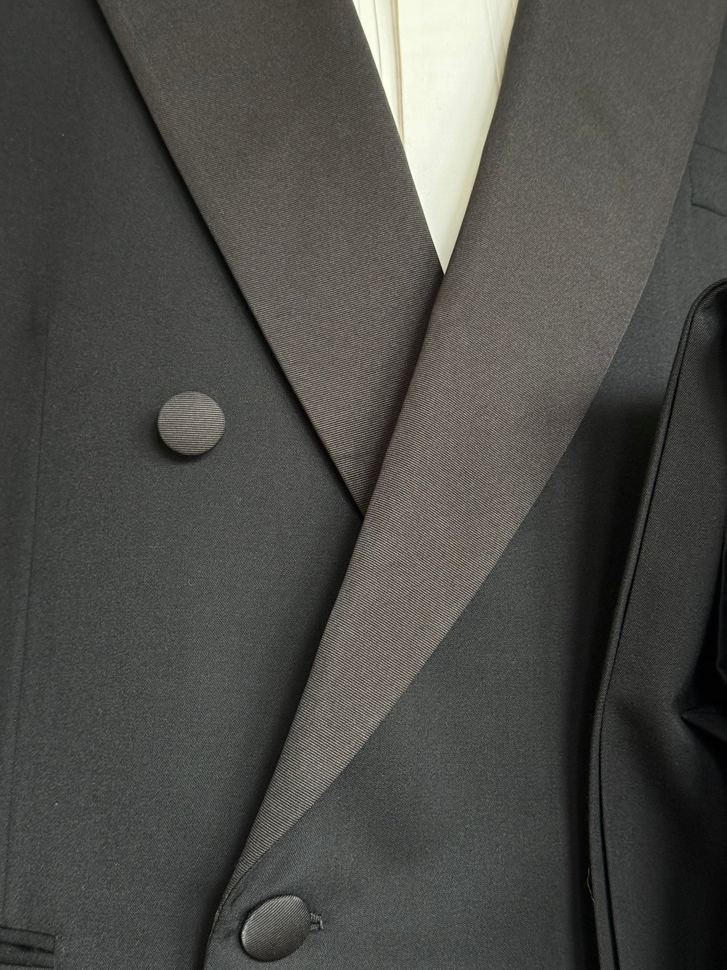Turnbull & Asser Double Breasted Tuxedo Dinner Suit 46L / W40” Savile Row 1980’s