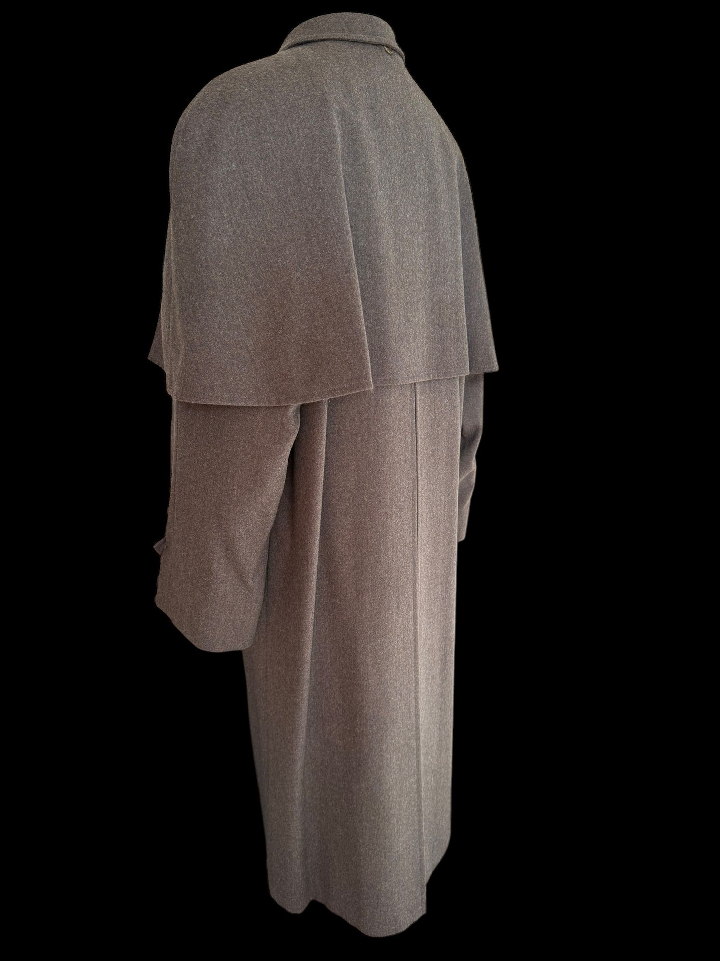 VTG Men’s Aquascutum Inverness Cape Coat Overcoat 42R (25” P2P)