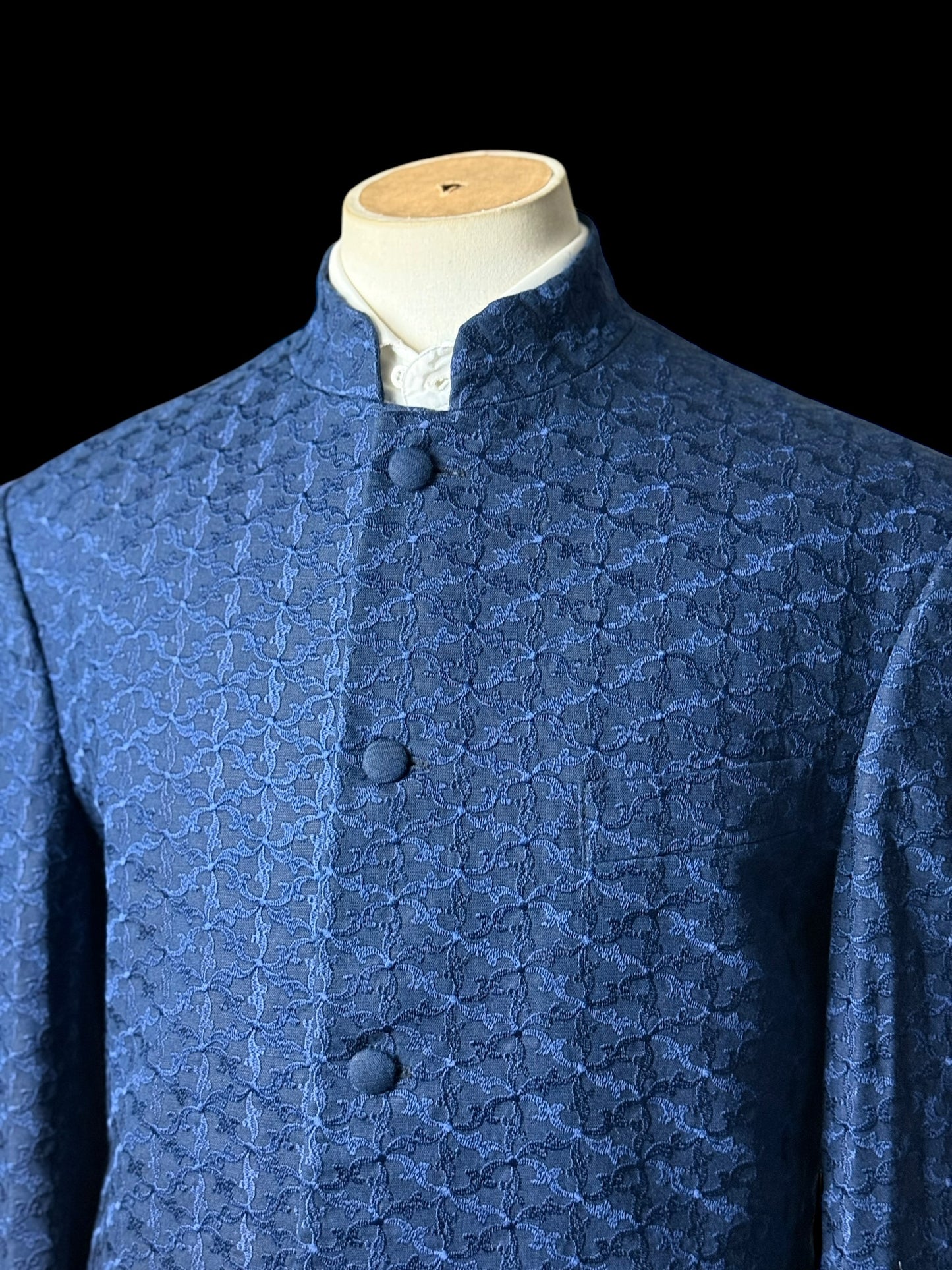 Men’s Favourbrook Nehru Jacket 42S Navy Blue Embroidered Cotton Linen
