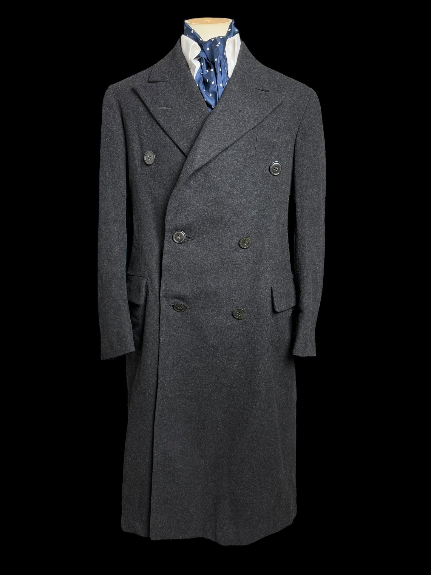 VTG Men’s Bespoke Double Breasted Overcoat 39/40” Grey