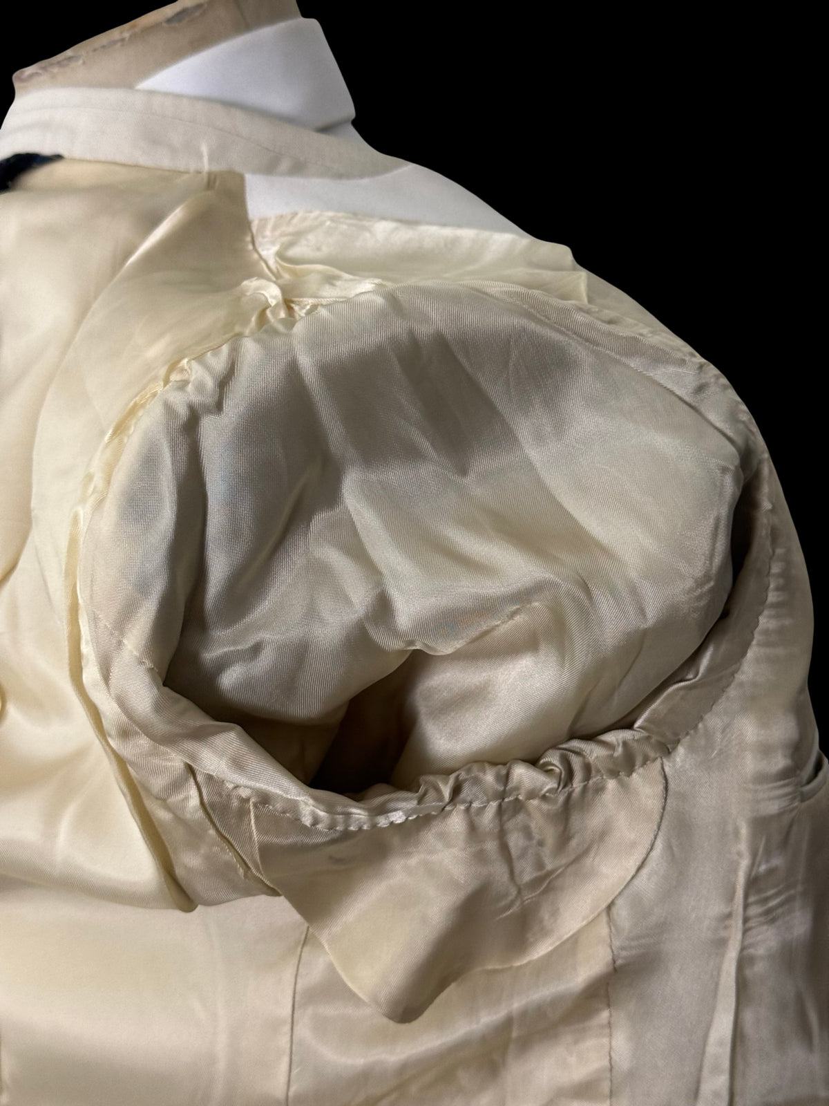 BNWT Thom Sweeney Cream Pure Silk Double Breasted Tuxedo Jacket 36R RRP £1375