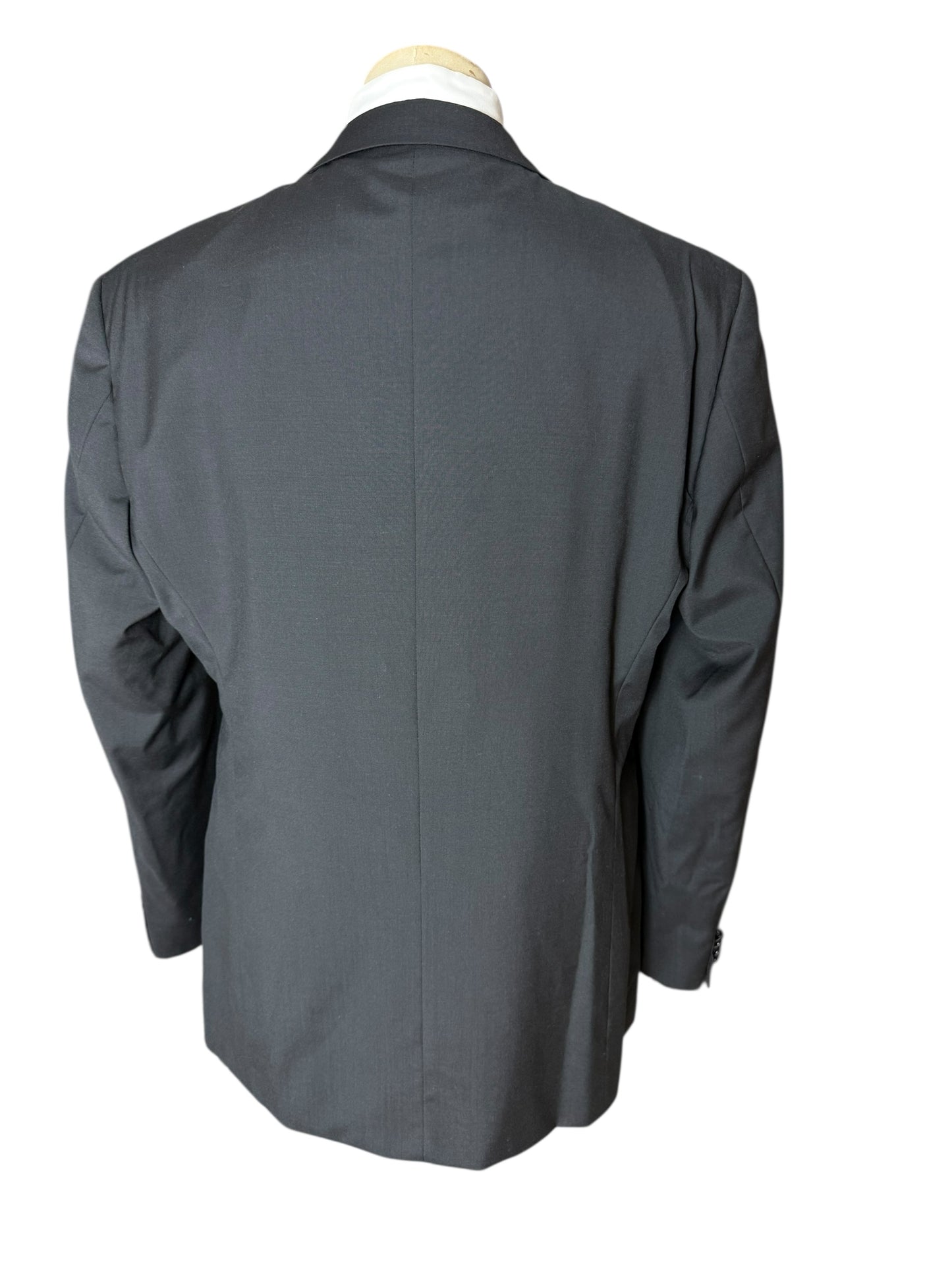 Men’s Hugo Boss Tuxedo Dinner Suit 44L / W40L Includes Cummerbund