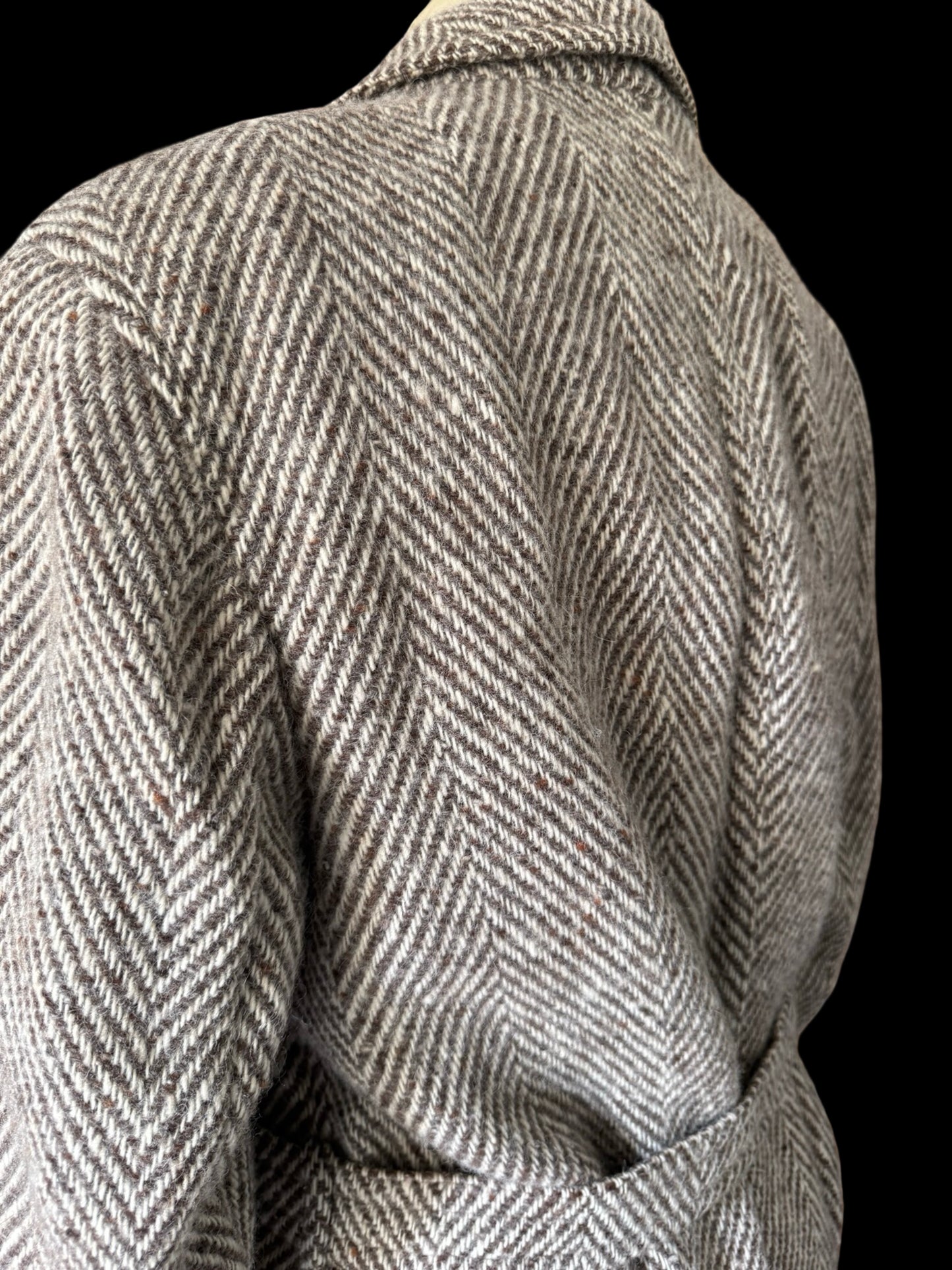 Bespoke Herringbone Tweed Belted Overcoat 44R Brown Beige