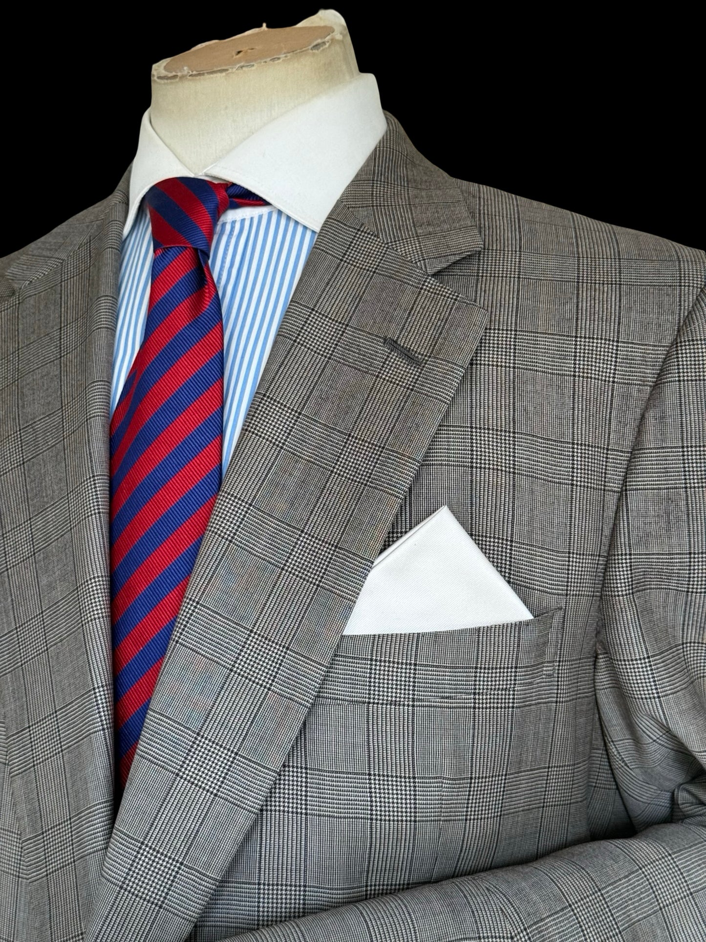 GIEVES & HAWKES Grey Prince Of Wales Wool Suit Size 44L/ W38L Savile Row