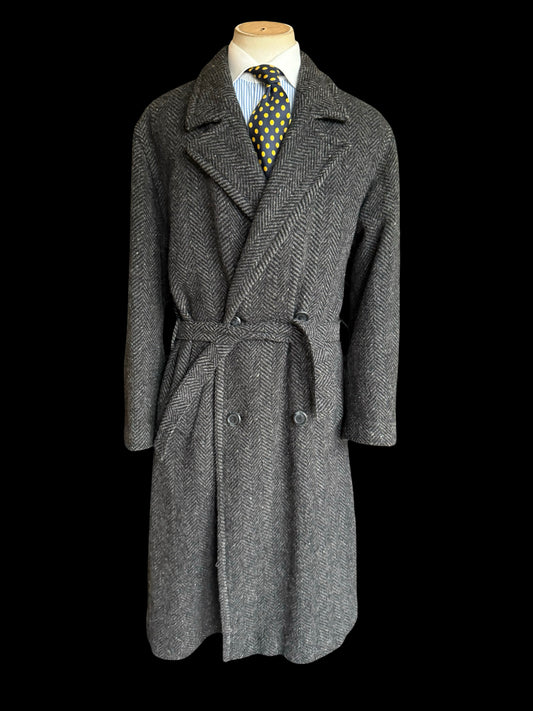 Vintage Men’s Austin Reed Double Breasted Overcoat 38R Thick Herringbone Tweed