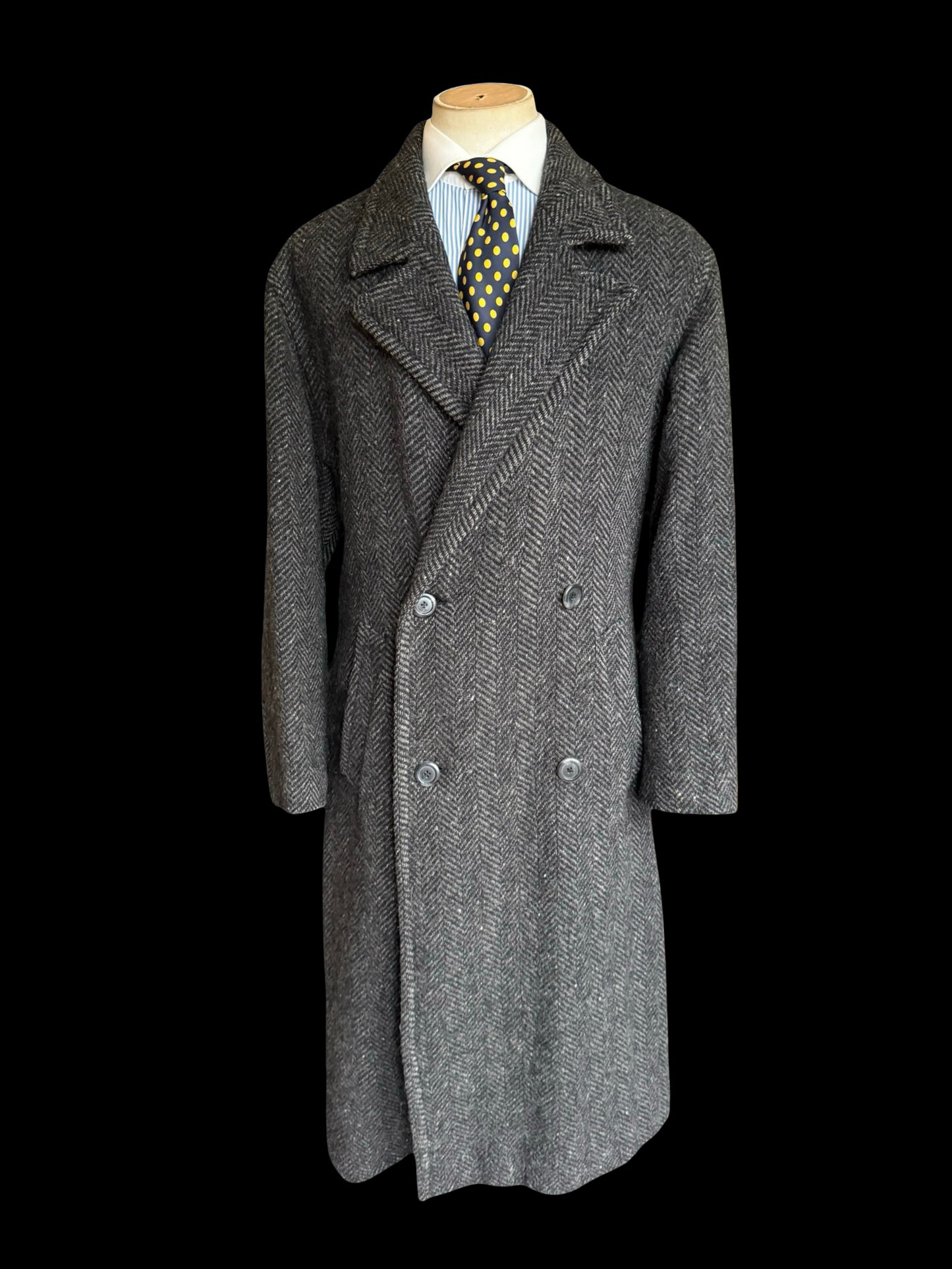 Vintage Men’s Austin Reed Double Breasted Overcoat 38R Thick Herringbone Tweed