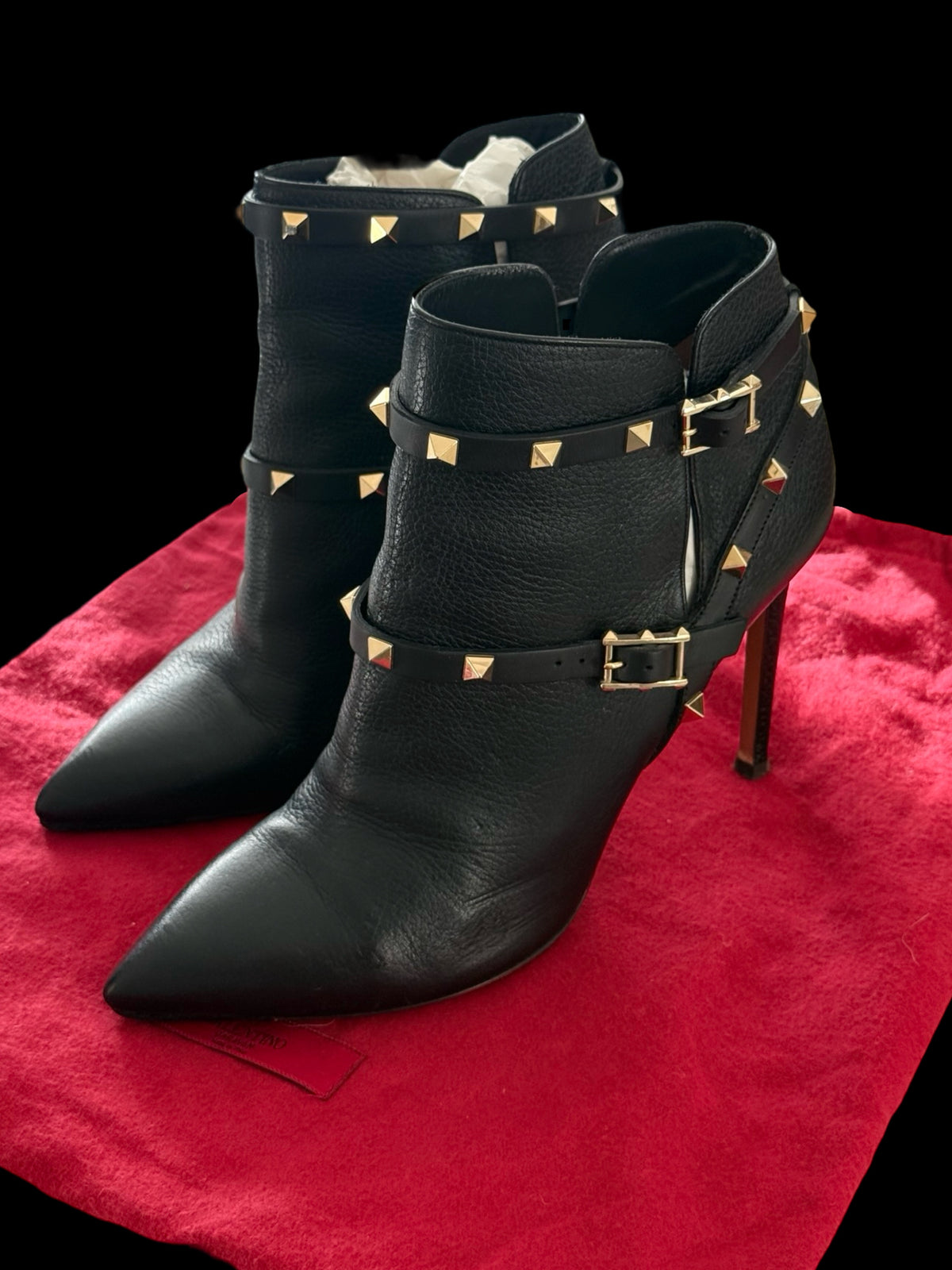 Women’s Valentino Garavani Black Leather Rockstud Ankle Boots EU40 UK7
