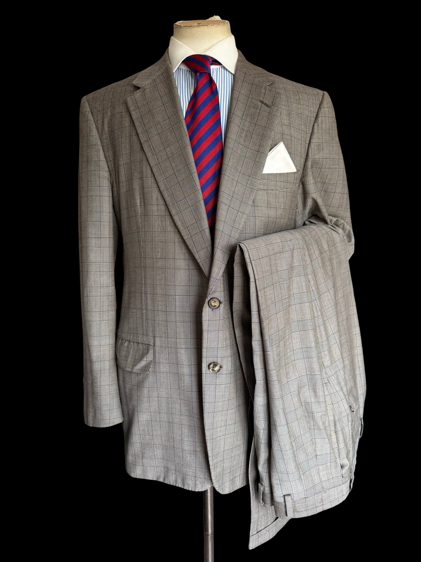 GIEVES & HAWKES Grey Prince Of Wales Wool Suit Size 44L/ W38L Savile Row