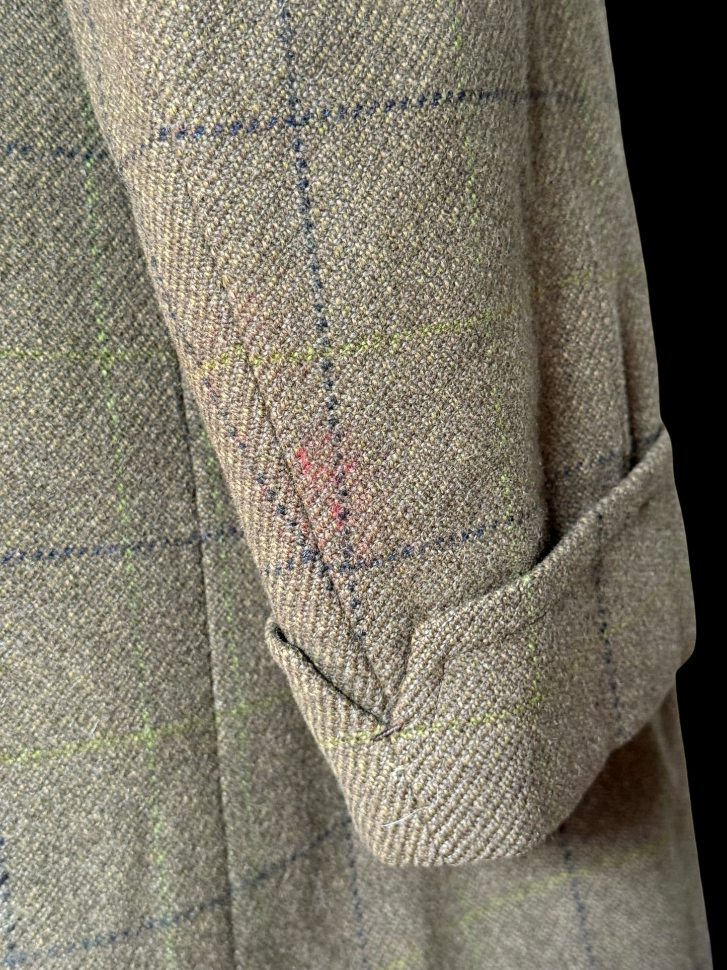 Vintage Chester Barrie Savile Row Green Tweed Overcoat 44L Raglan