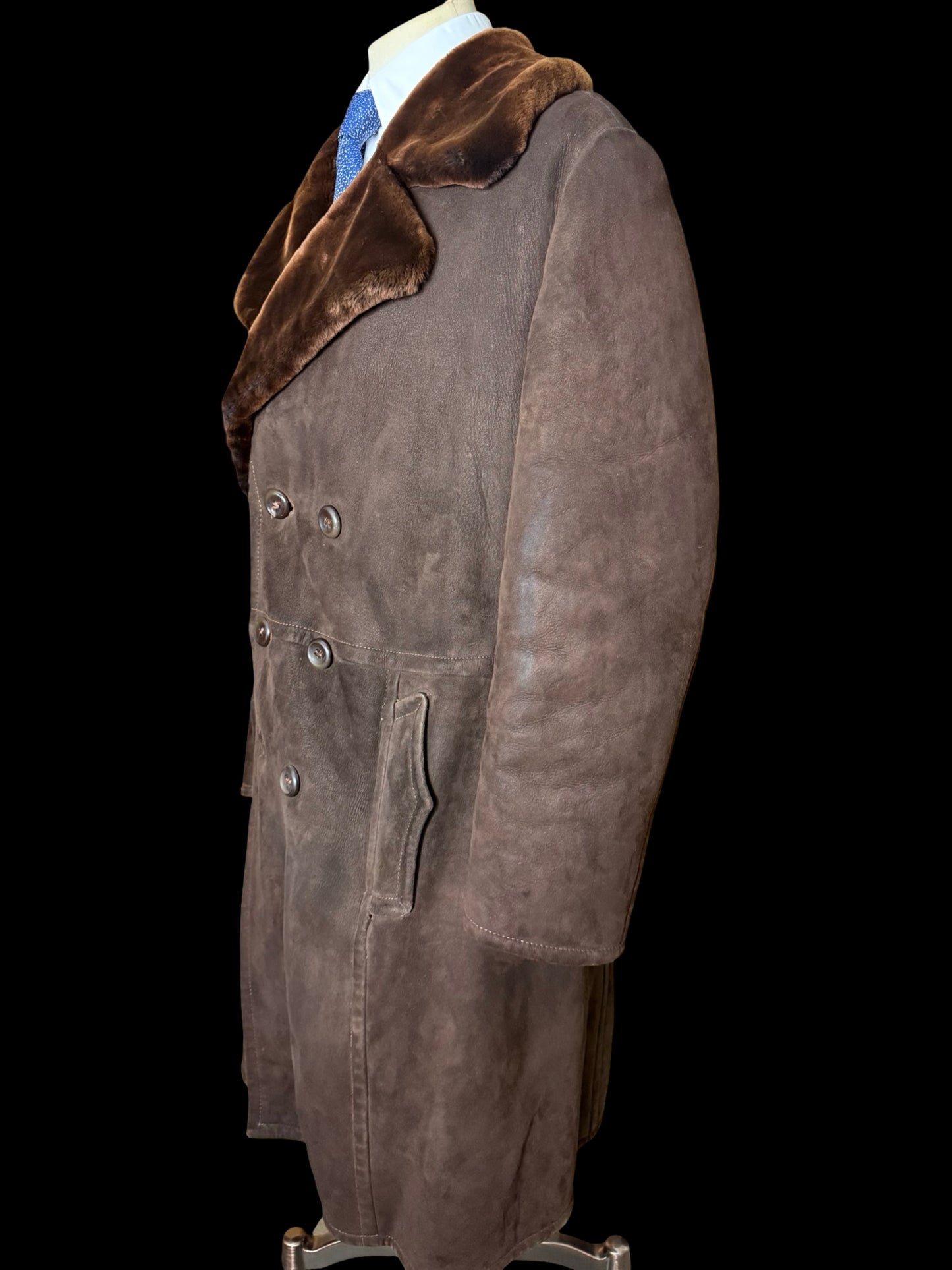 Vintage Men’s Double Breasted Sheepskin Overcoat 46” Dark Brown Back Belt