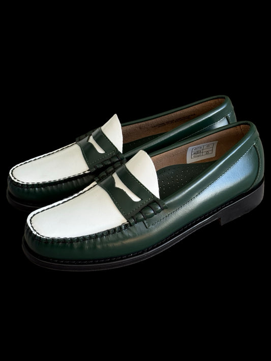G.H Bass Weejuns Penny Loafers 42 UK8 E Green & White NEW