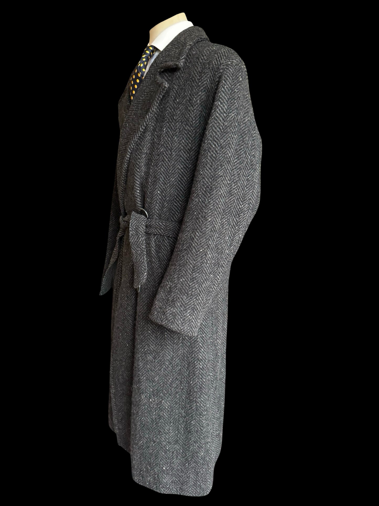 Vintage Men’s Austin Reed Double Breasted Overcoat 38R Thick Herringbone Tweed
