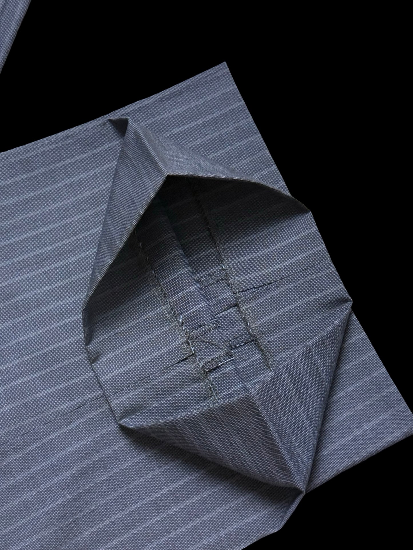 Brioni Navy Pinstripe Senato Suit 48R / W40R Wool Silk RRP £4k