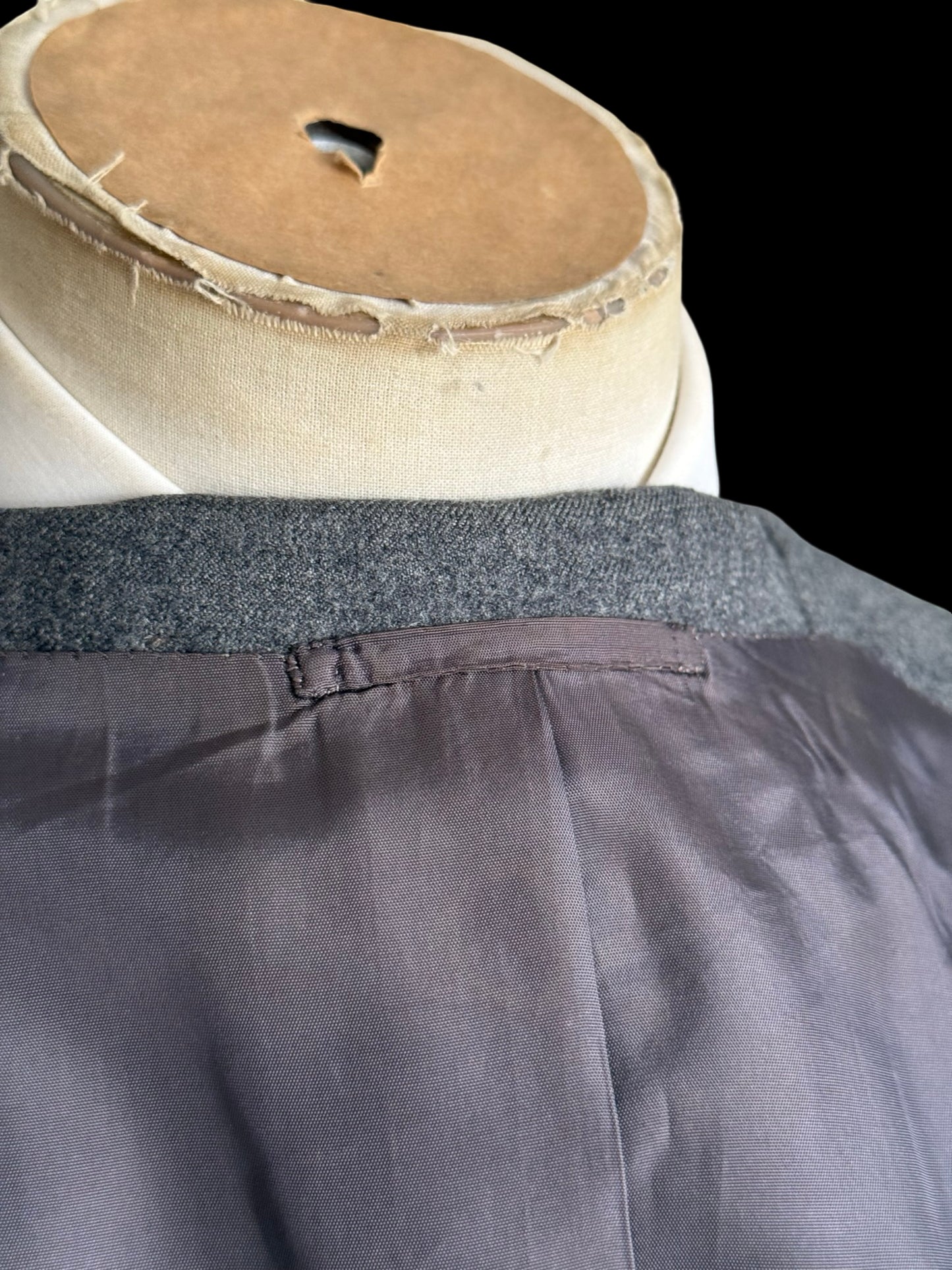 Bespoke 1960’s Hayward Grey Wool Flannel Blazer Size 38S Savile Row