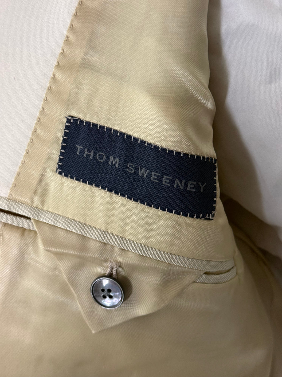 BNWT Thom Sweeney Cream Pure Silk Double Breasted Tuxedo Jacket 36R RRP £1375