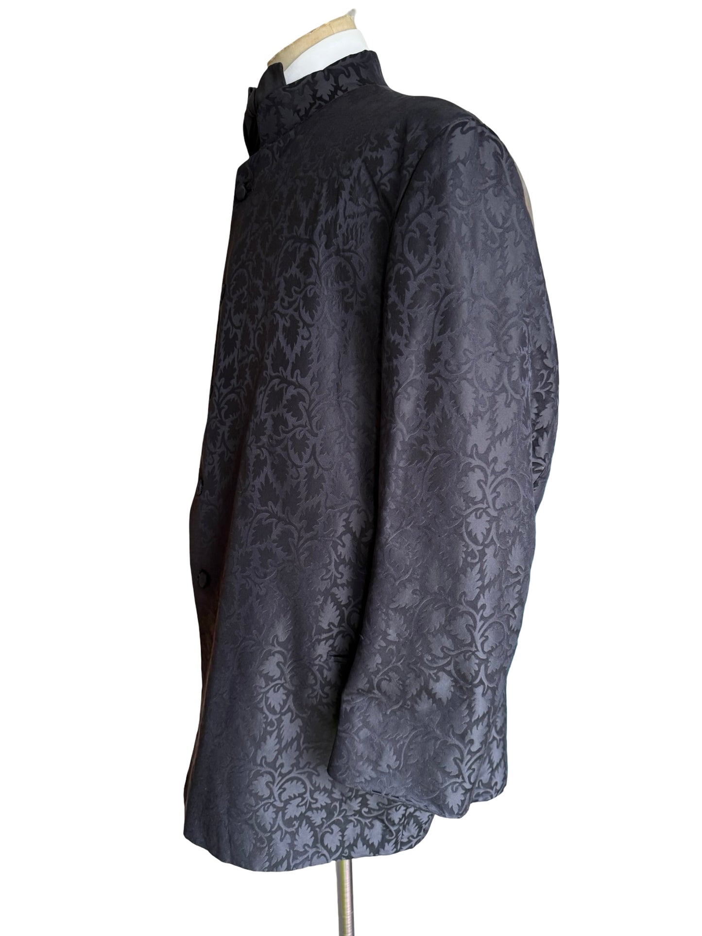 Men’s Favourbrook Silk Nehru Jacket Size 52R Black Embroidered
