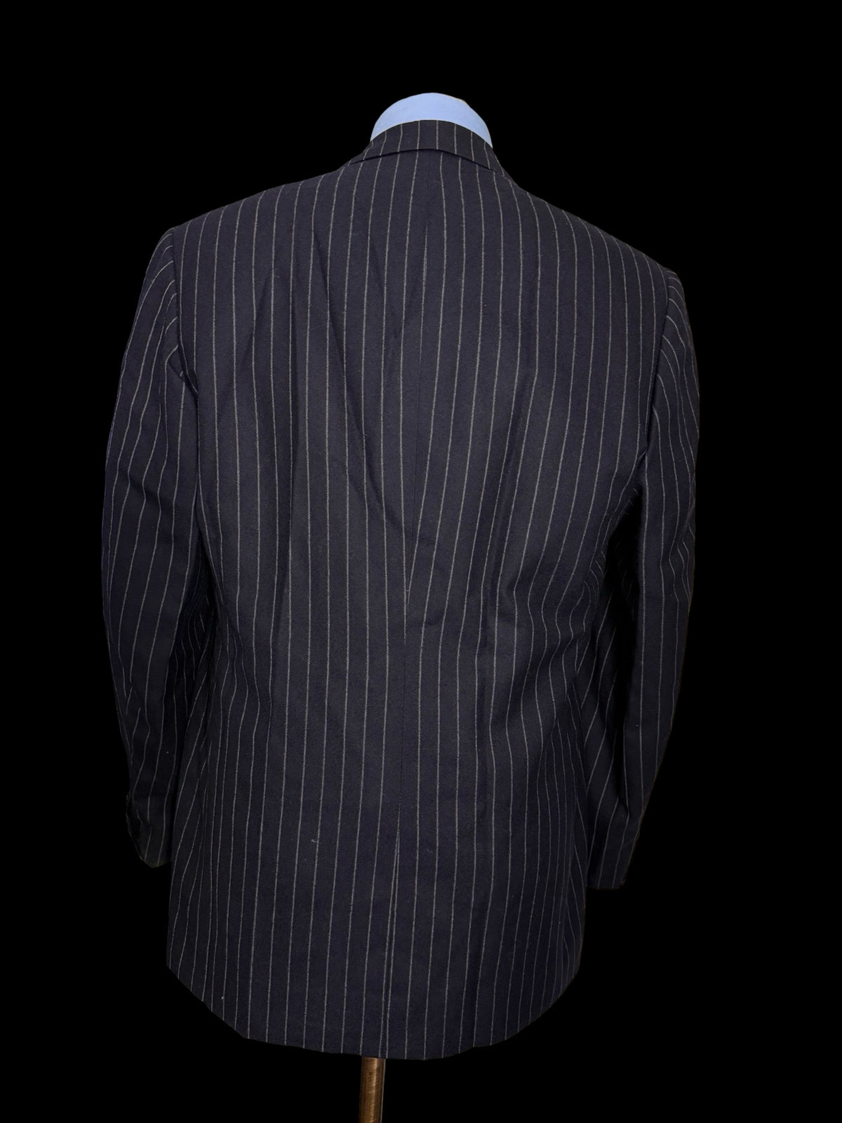 Bespoke Savile Row Navy Double Breasted Chalk Stripe Suit 42R / W36R
