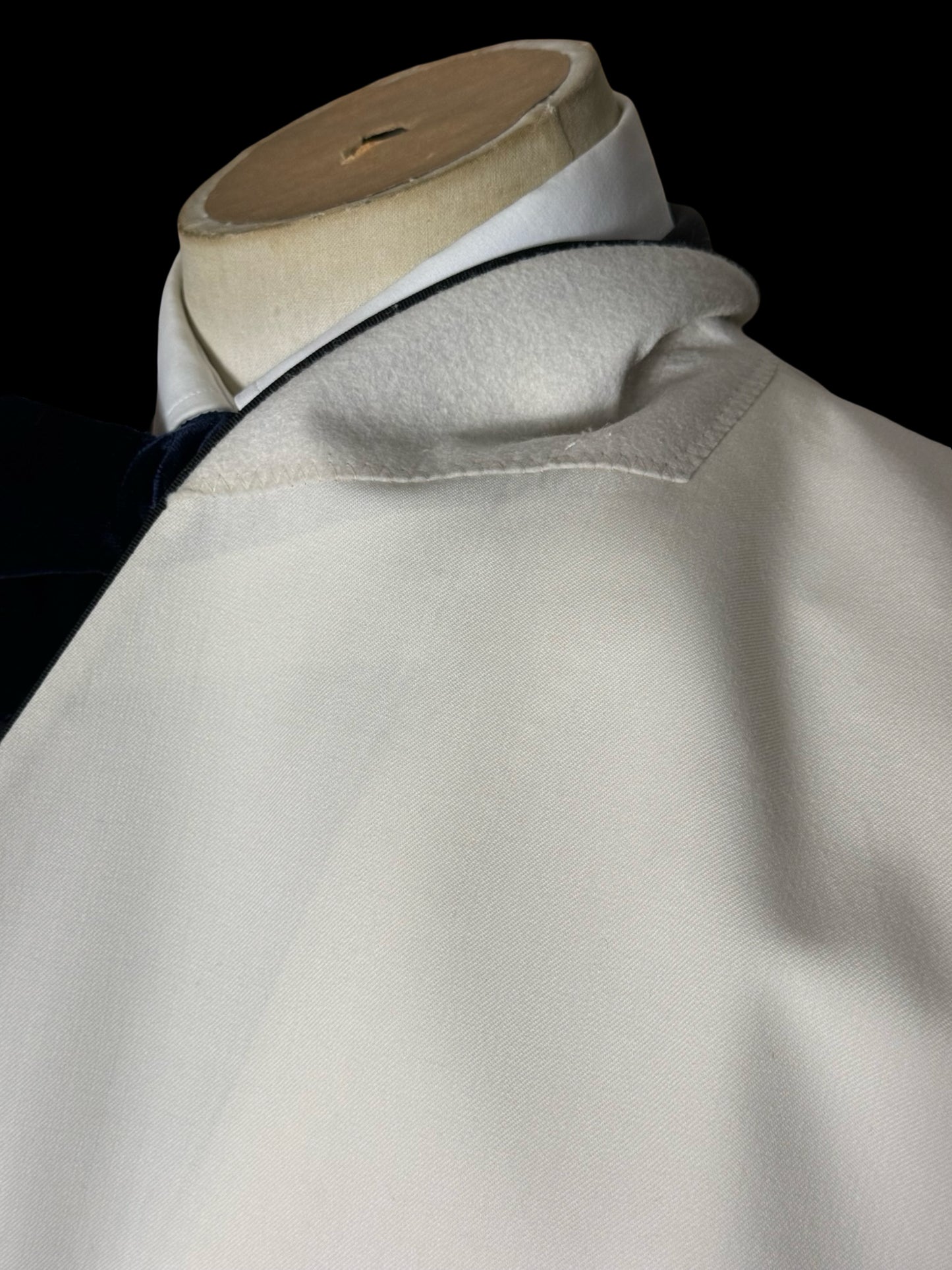 NEW Bespoke Barrington & Ayre White Dinner Jacket 43S/R Dugdale Bros RRP £1095