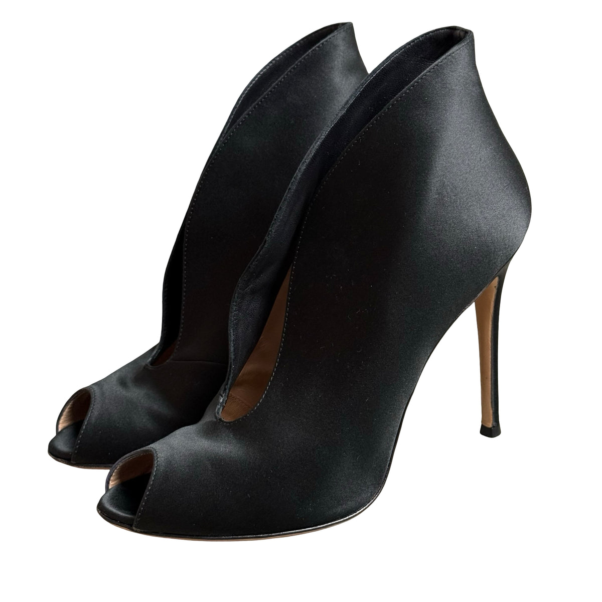 Gianvito Rossi Vamp Peep Toe Heels Boots Size 39 UK6 Black Satin