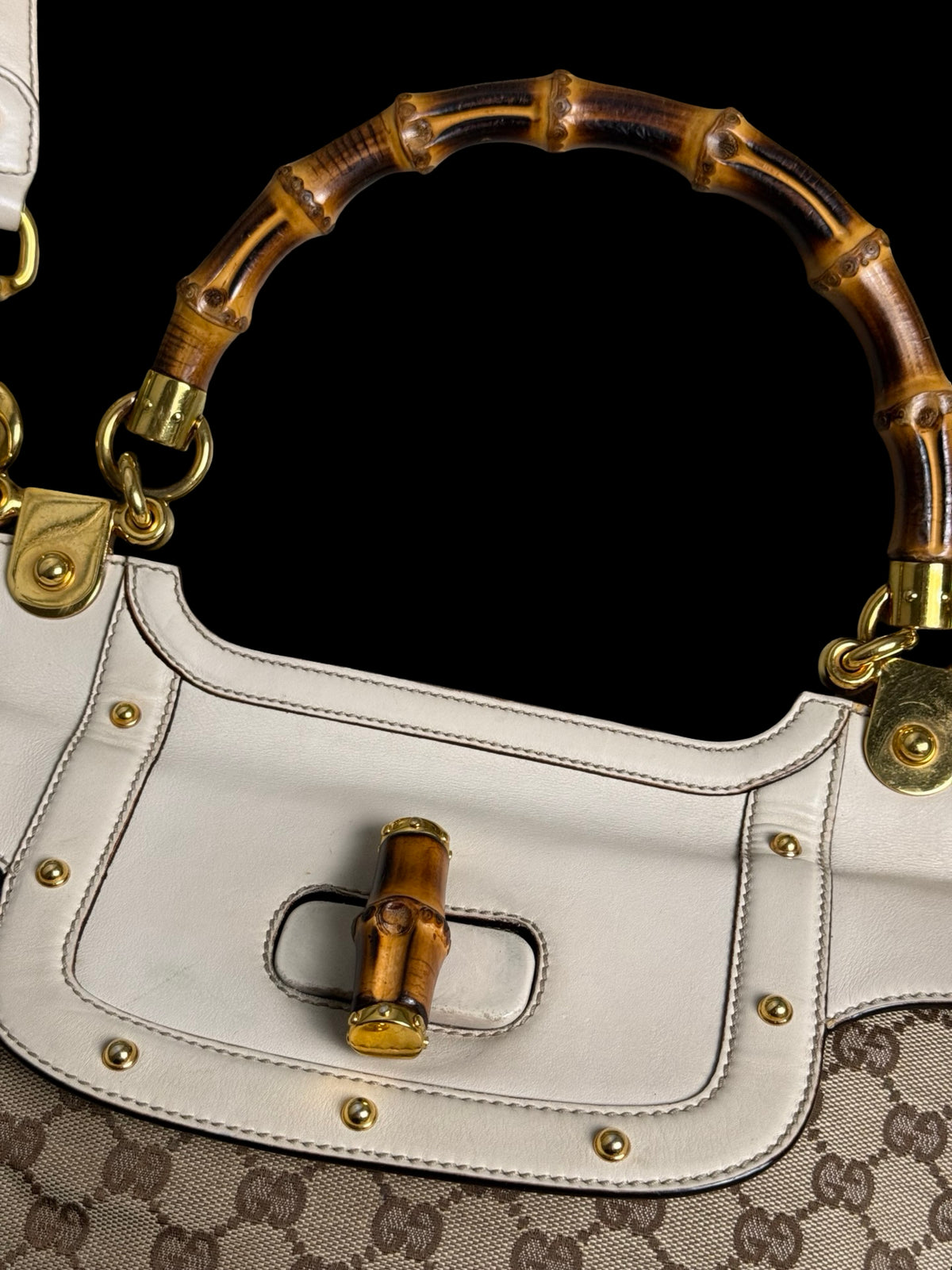 Vintage Women’s Gucci Peggy Canvas Monogram Bamboo Shoulder Bag