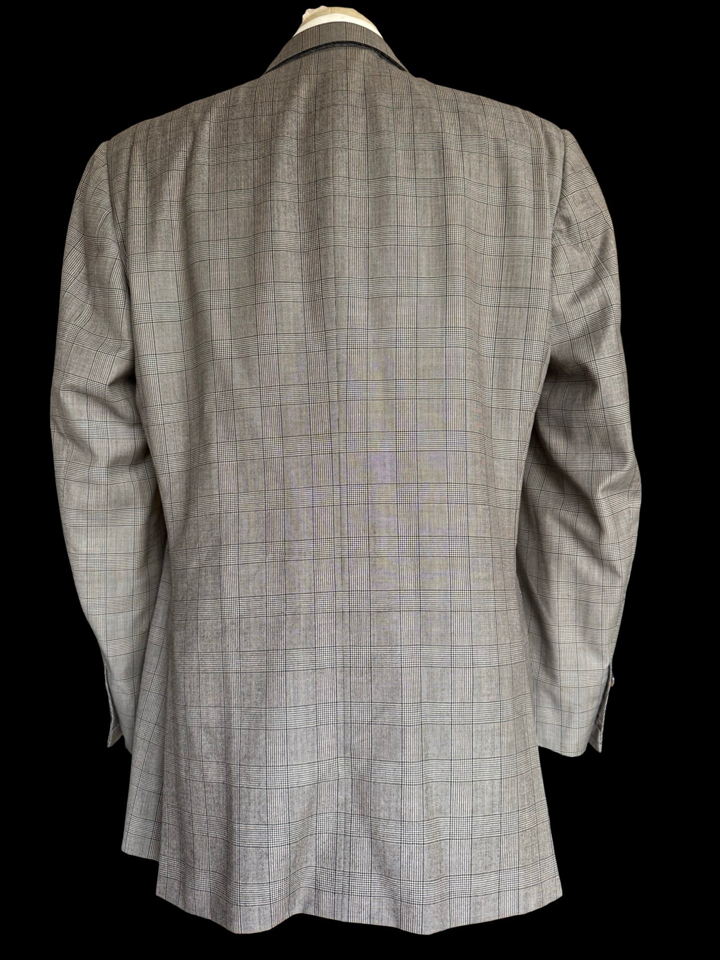 GIEVES & HAWKES Grey Prince Of Wales Wool Suit Size 44L/ W38L Savile Row