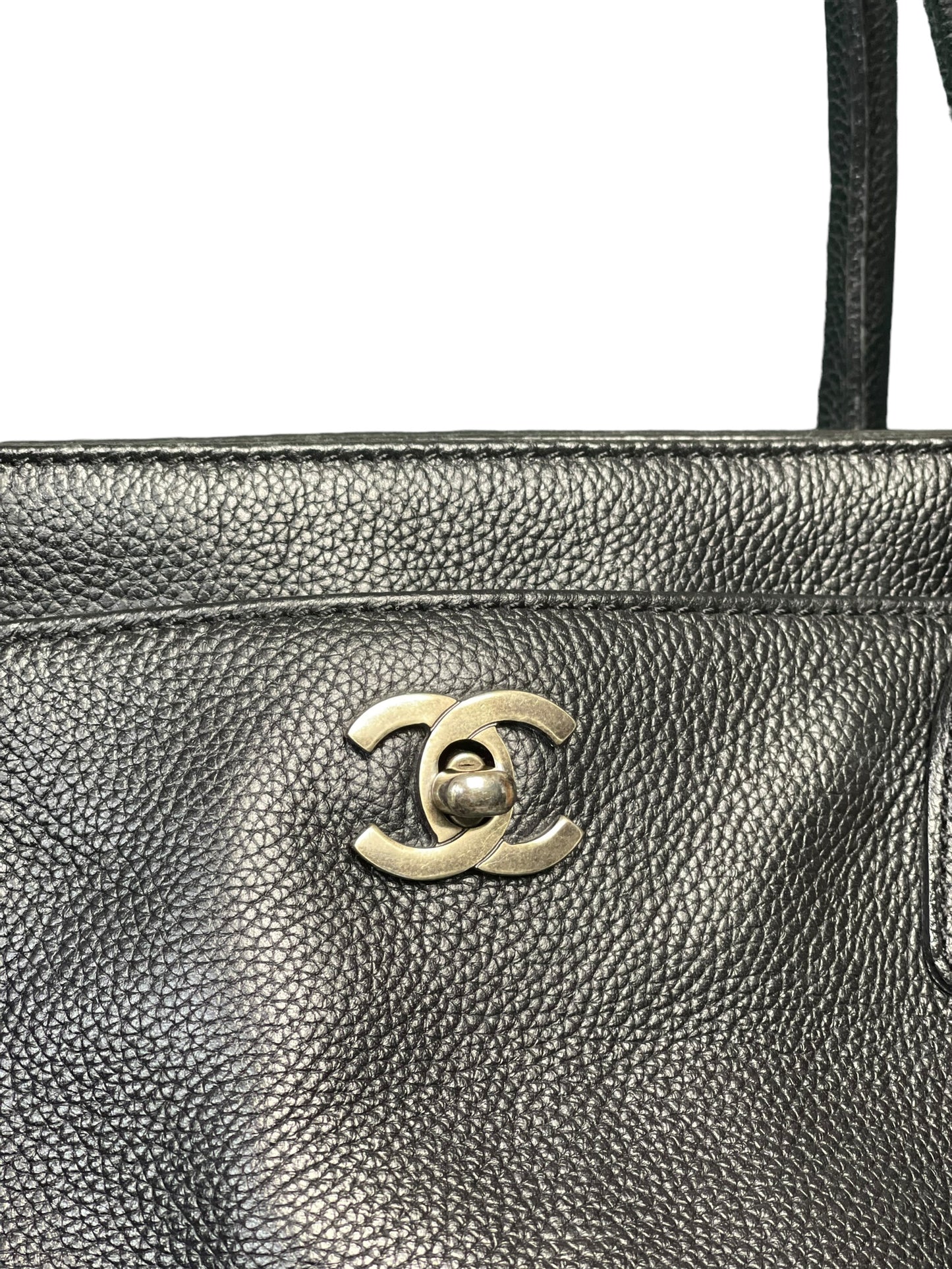 Chanel Executive Tote Caviar Skin Leather Shoulder Handbag Black Silver CC Lock 2000-2002