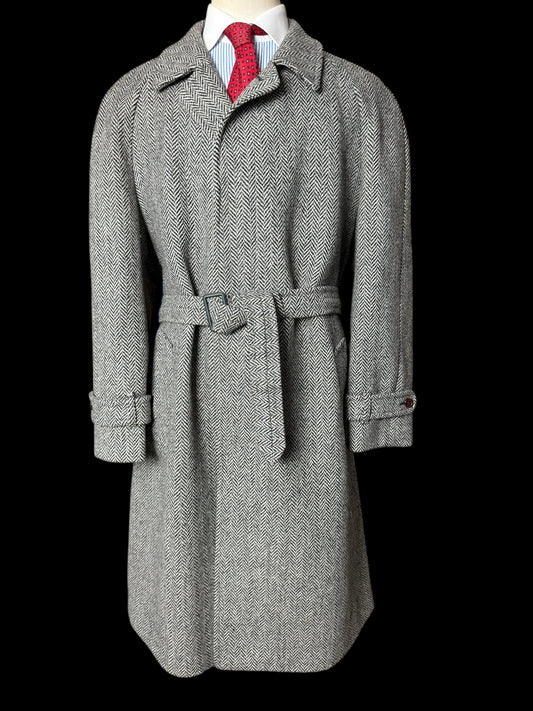 VTG Men’s Herringbone Raglan Overcoat Belted 46R