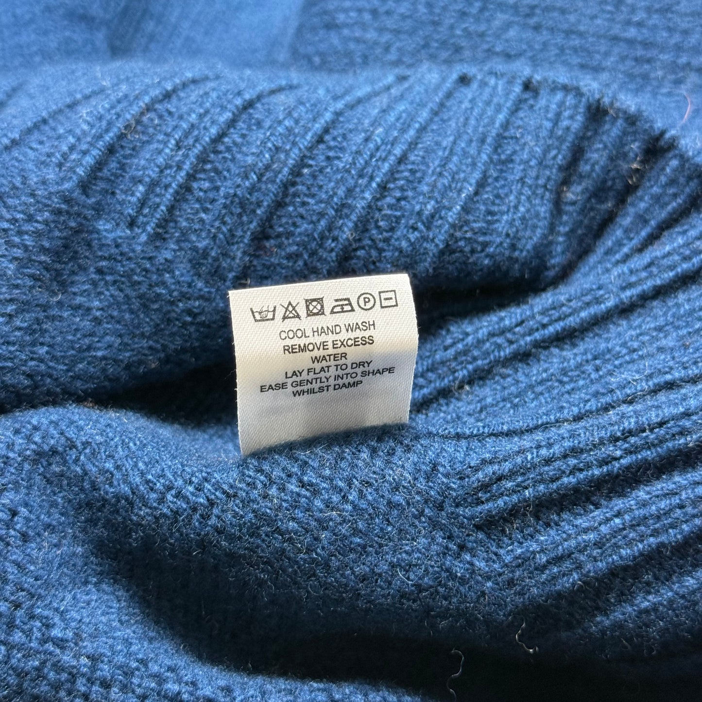 BNWT Malloch’s Linton Crew Neck Jumper Size Small Superfine Wool Navy RRP £185