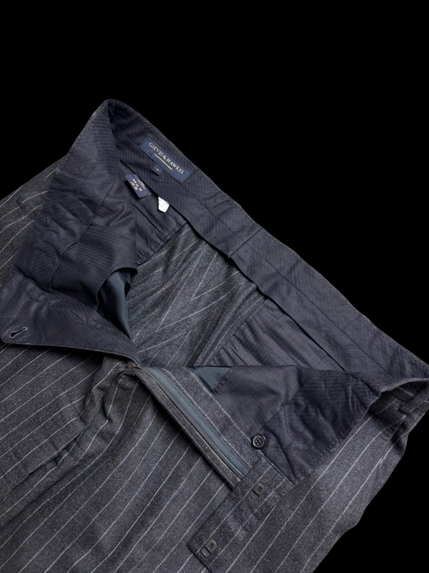 GIEVES & HAWKES Grey Flannel Chalk Stripe Suit Size 46L/ W40L Savile Row