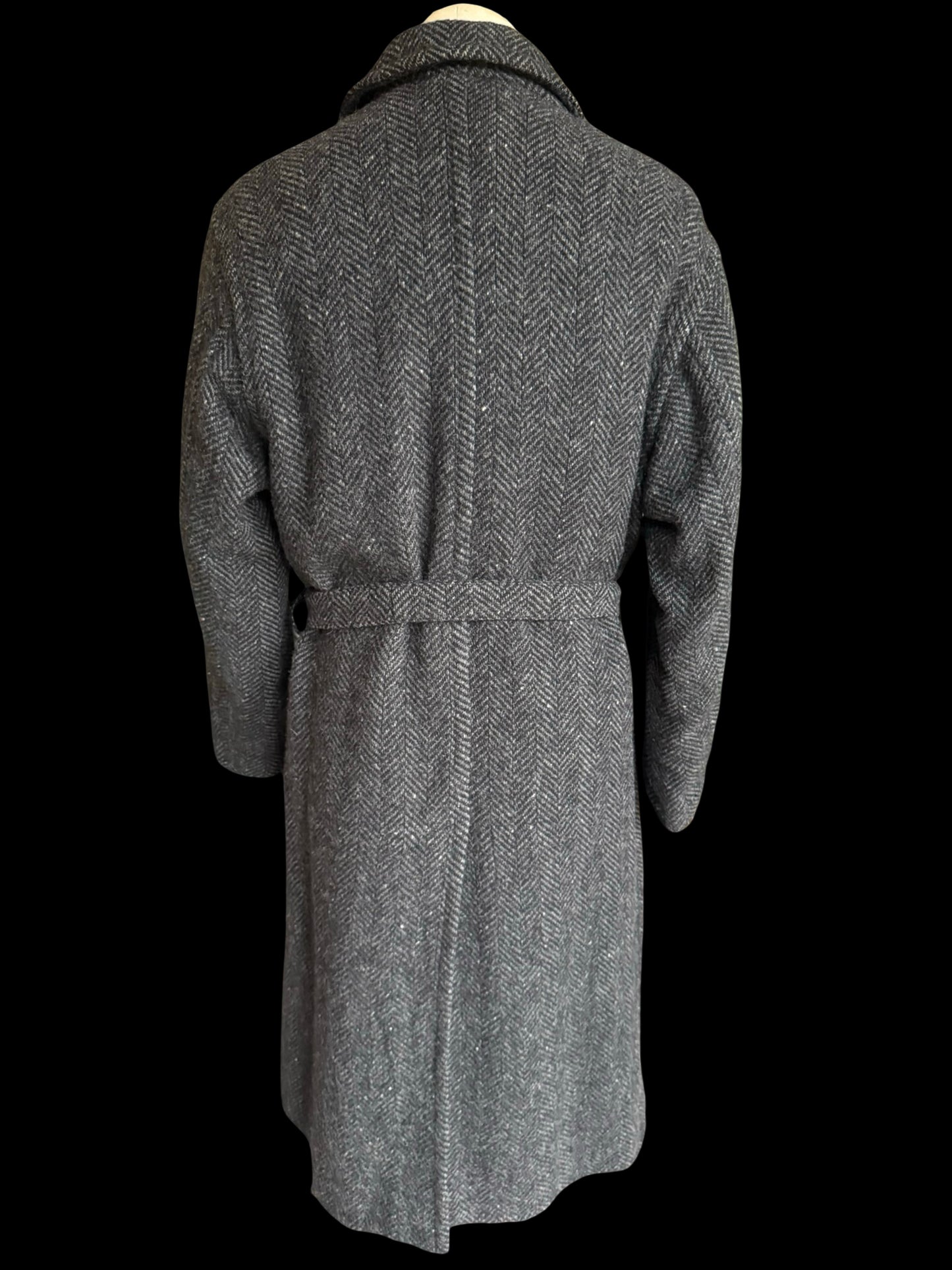 Vintage Men’s Austin Reed Double Breasted Overcoat 38R Thick Herringbone Tweed