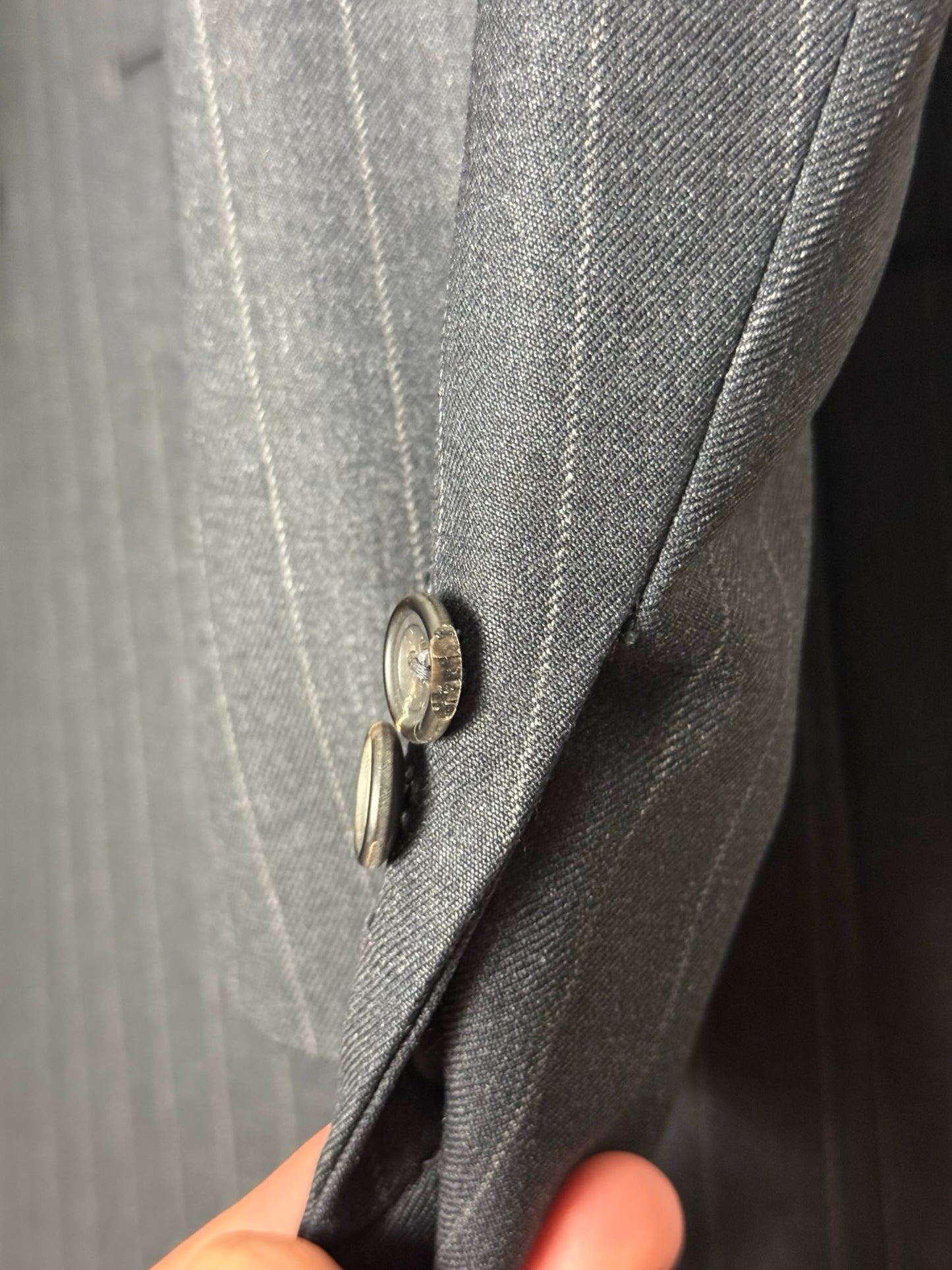 Bespoke Hayward Dark Grey Pinstripe Suit 43R/ W36R Savile Row 2 Btn