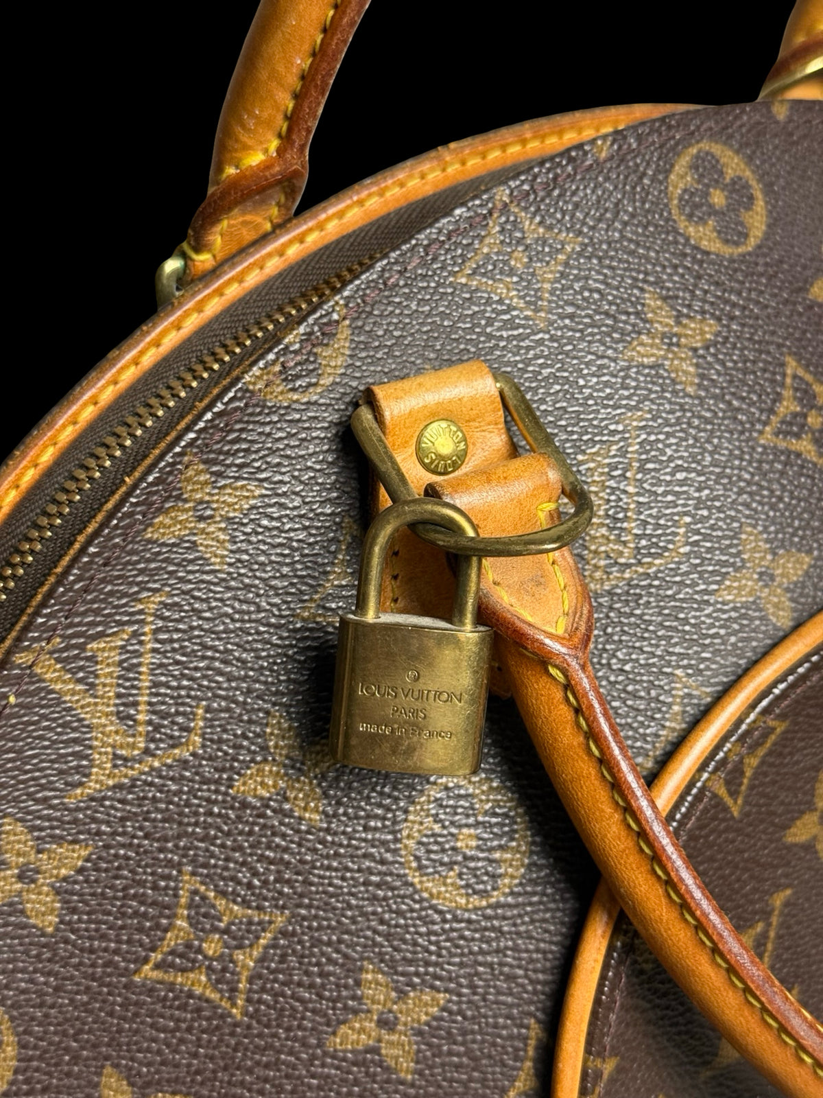 Louis Vuitton Ellipse MM Monogram Canvas Top Handle Bag Vintage 1998