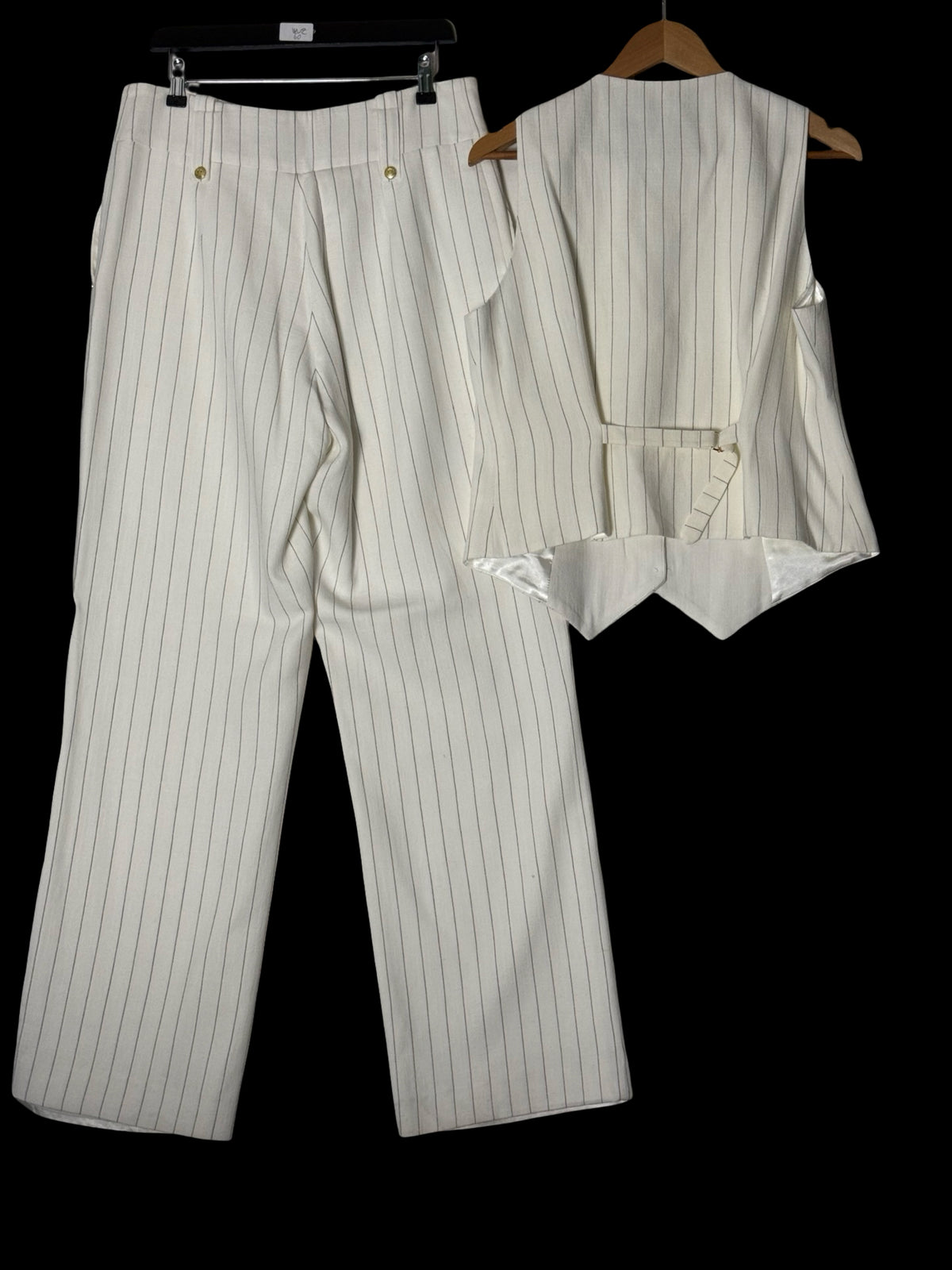 Holland & Cooper Hampton Waistcoat & Trouser Suit UK16/14 Oyster White RRP £600