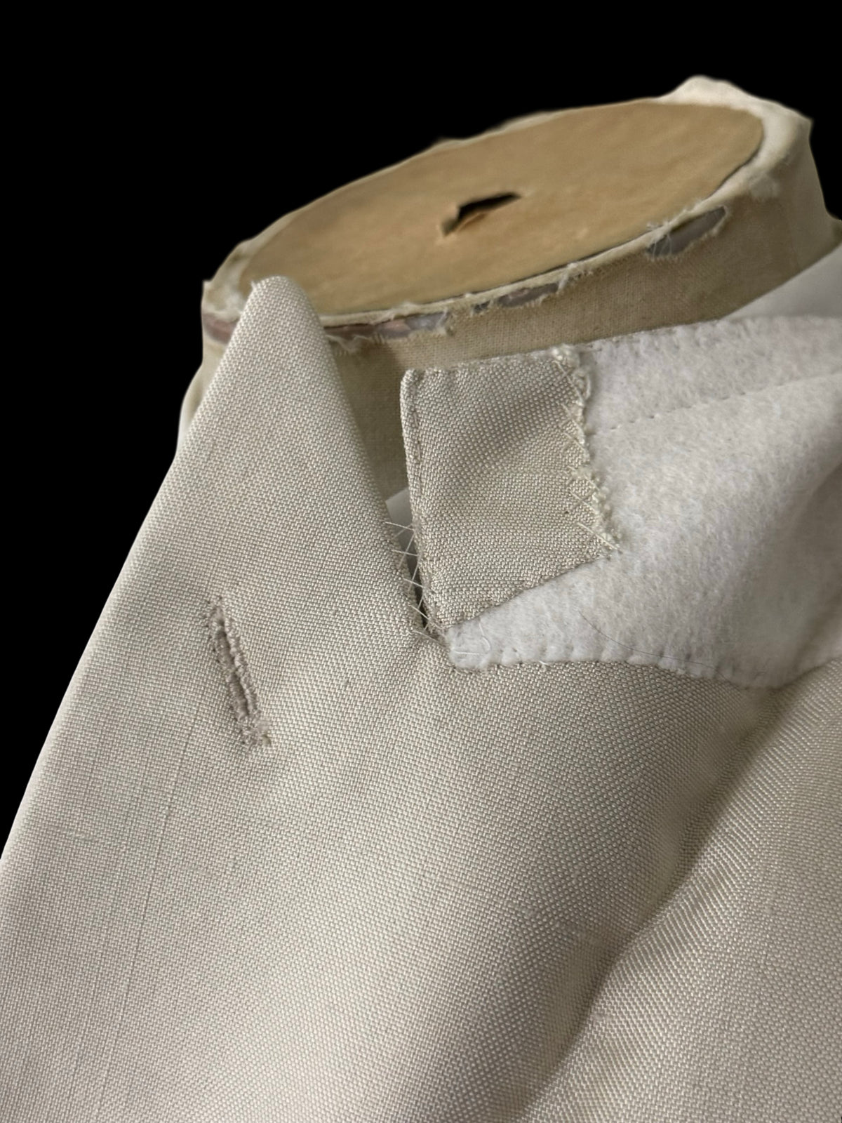 BNWT Thom Sweeney Cream Pure Silk Double Breasted Tuxedo Jacket 36R RRP £1375