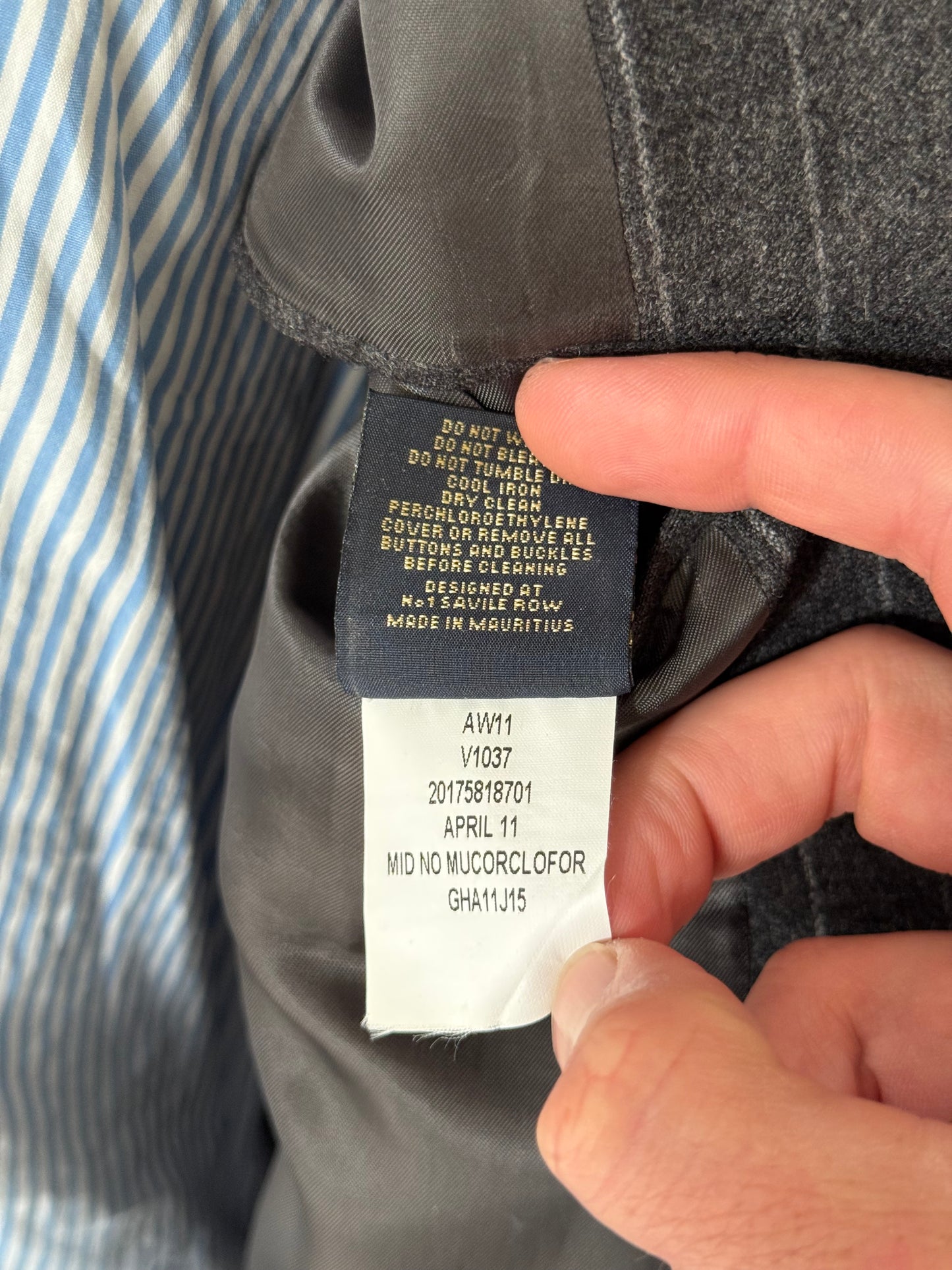 GIEVES & HAWKES Grey Flannel Chalk Stripe Suit Size 46L/ W40L Savile Row