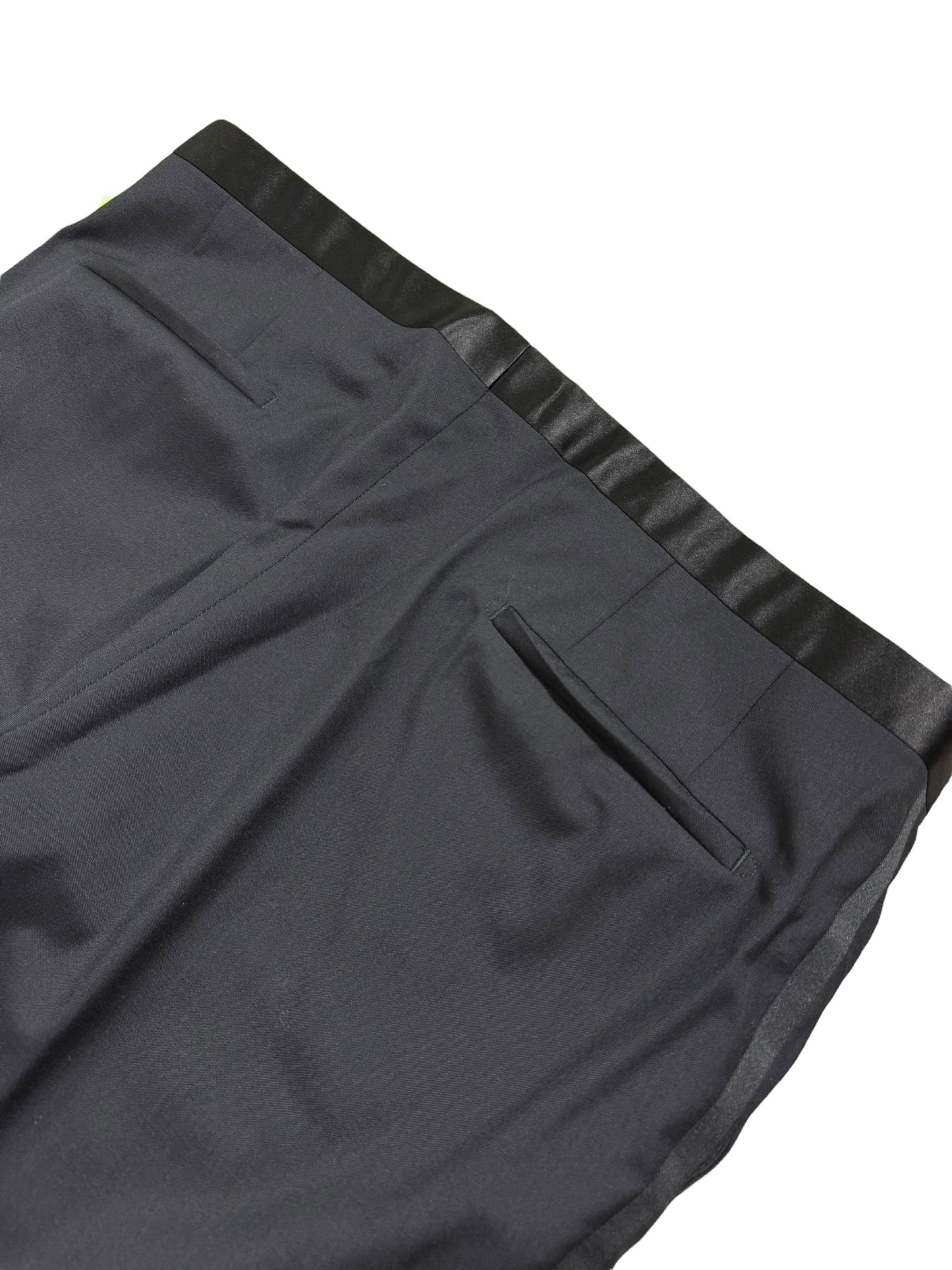 Men’s Hugo Boss Tuxedo Dinner Suit 44L / W40L Includes Cummerbund