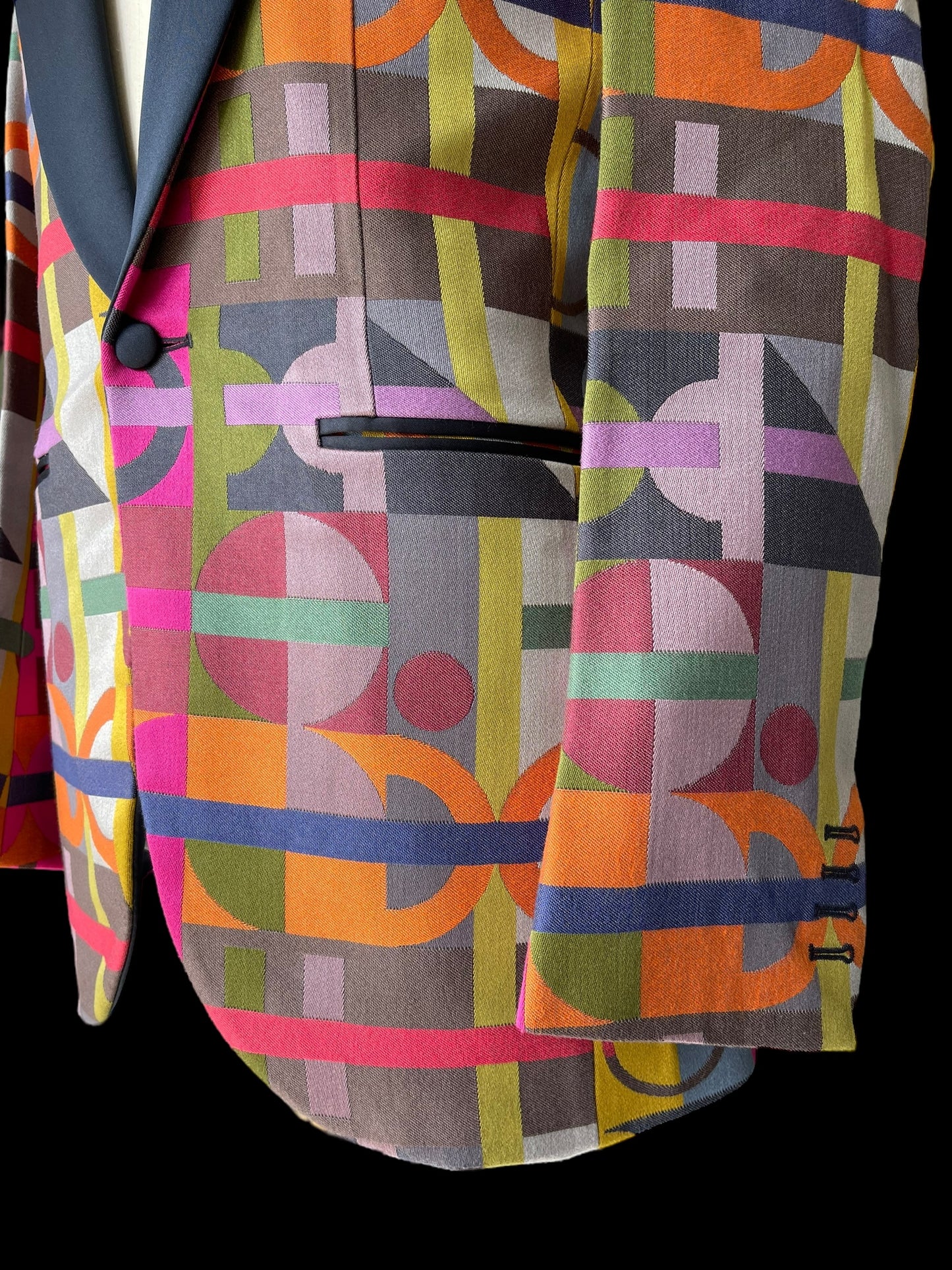 Bespoke Geometric Dinner Jacket Vibrant 40L