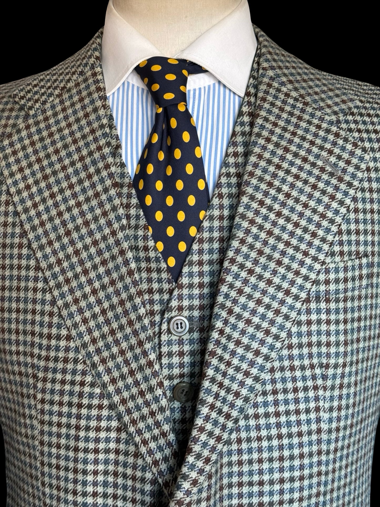 Vintage Bespoke 3 Piece Tweed Suit 40L / W34” Gun Club Check Scottish Tweed