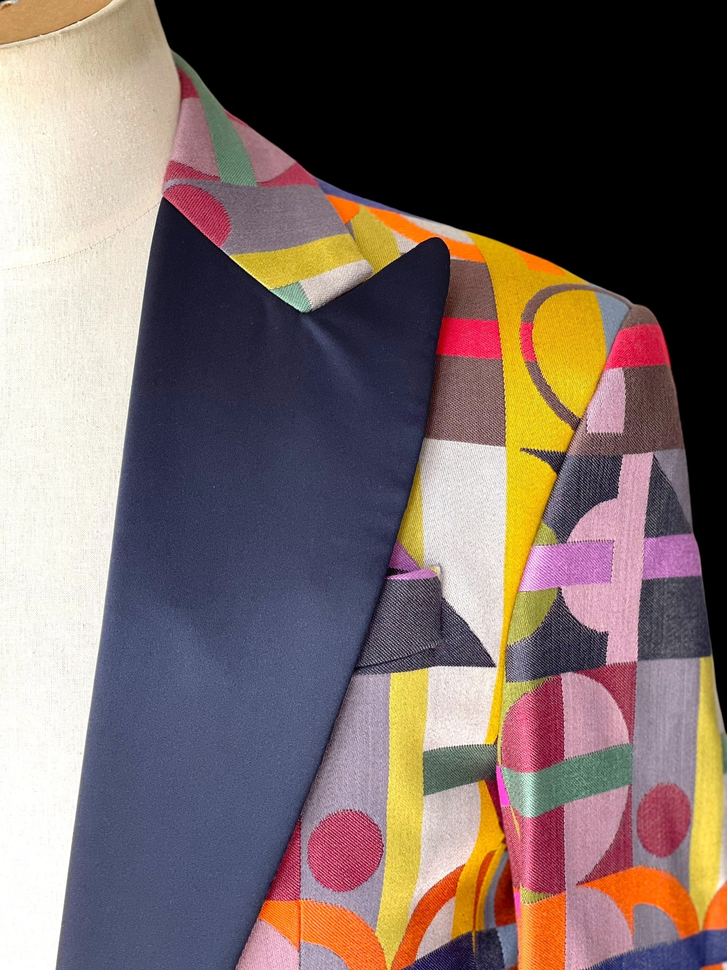 Bespoke Geometric Dinner Jacket Vibrant 40L